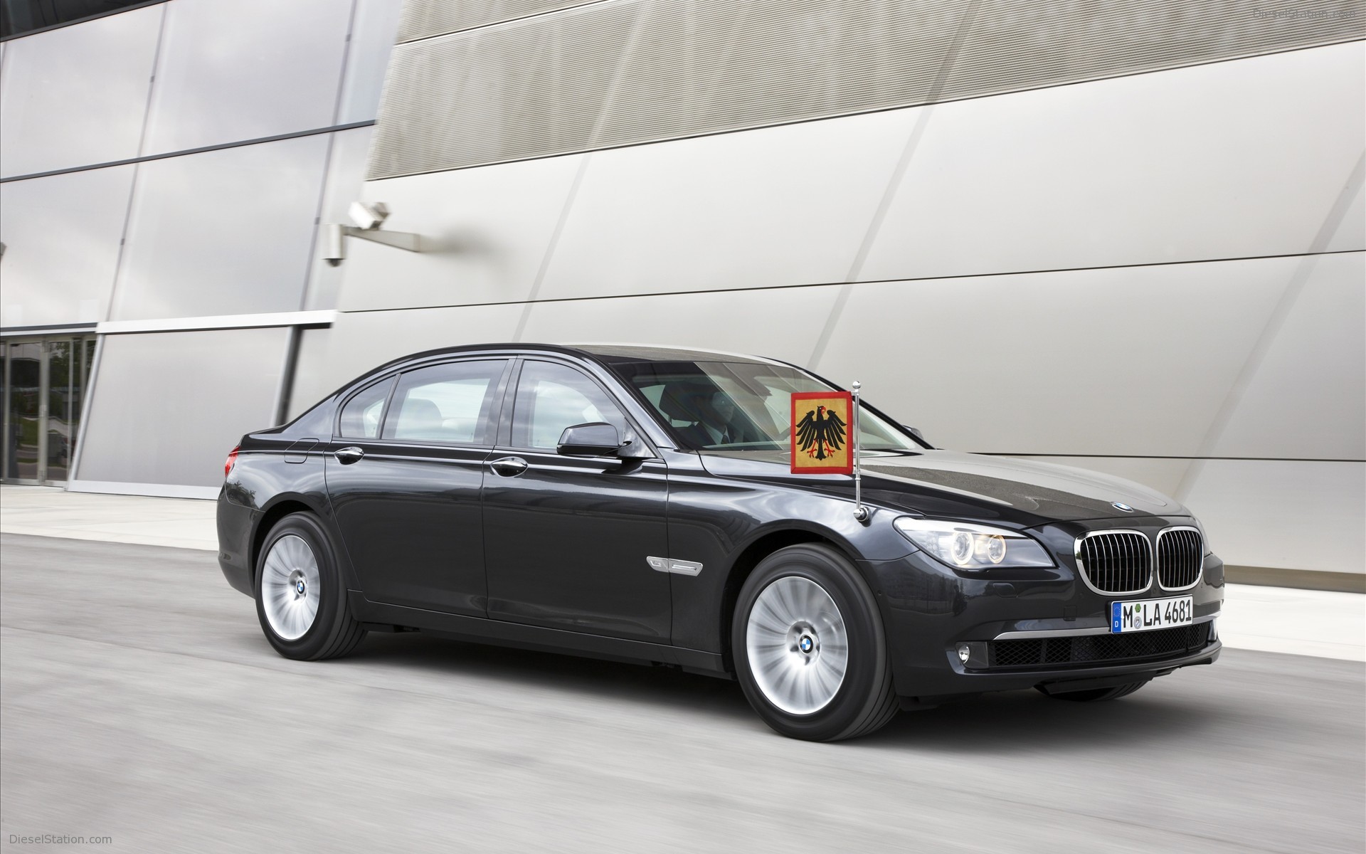 2010 BMW 7-Series High Security