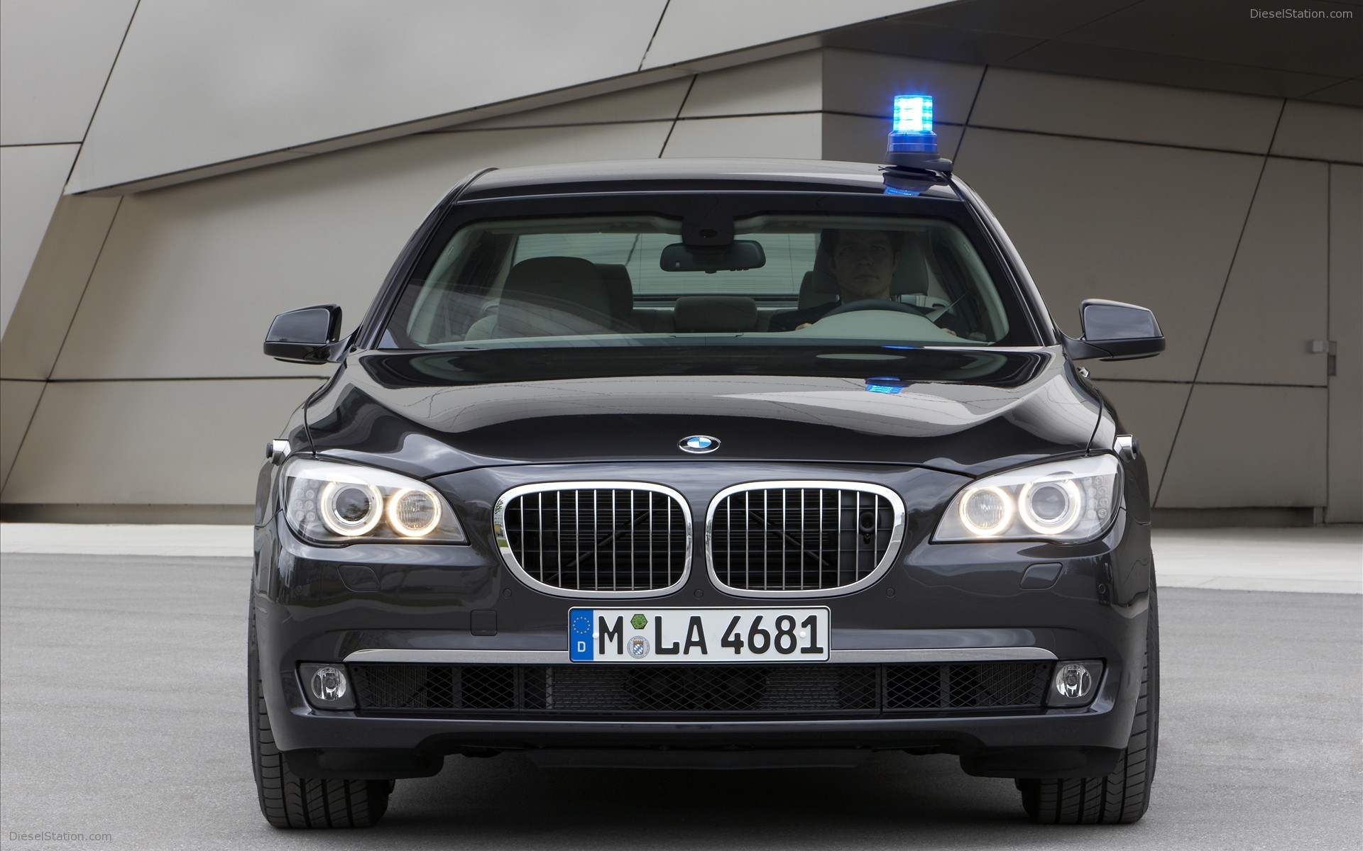 2010 BMW 7-Series High Security