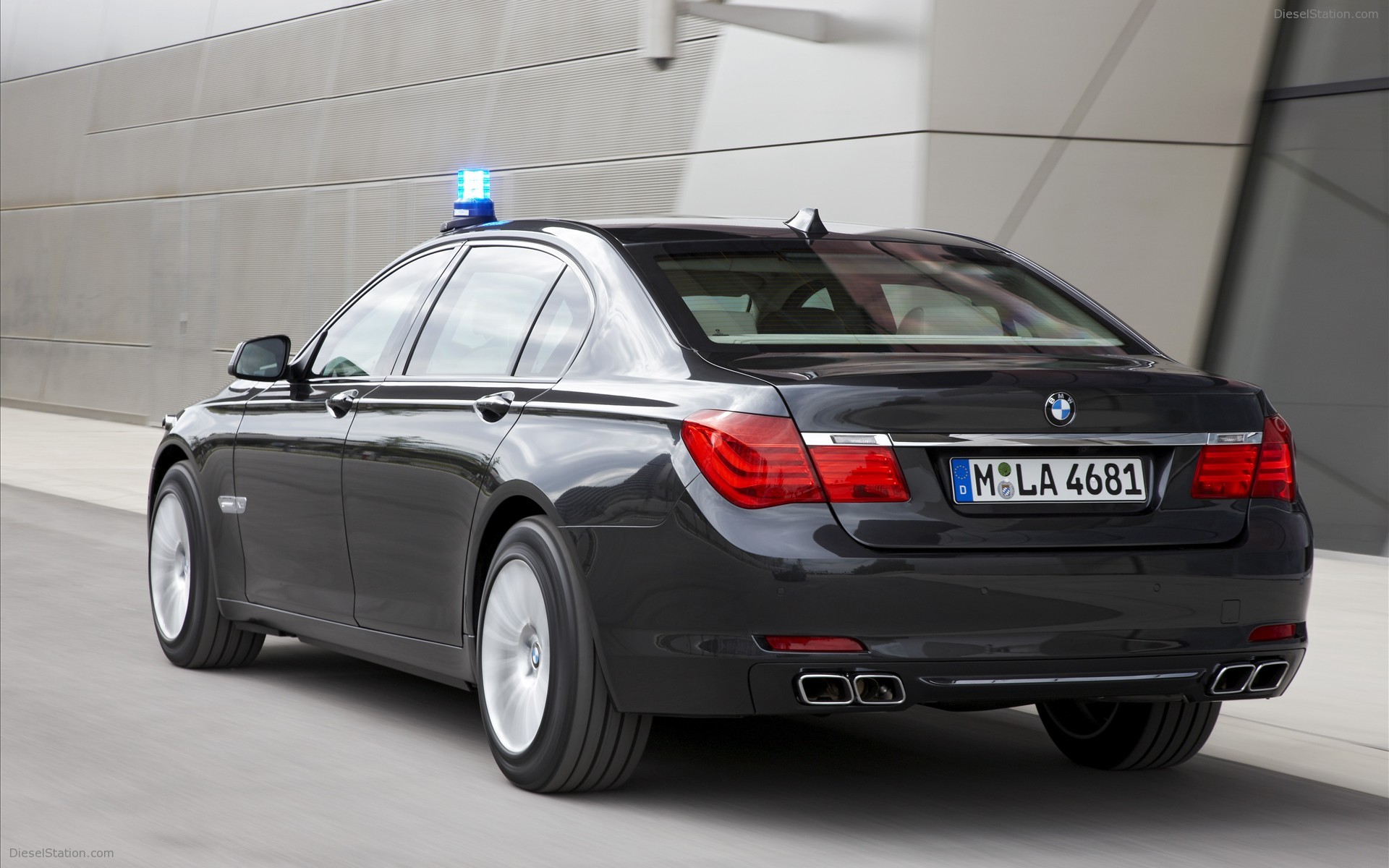 2010 BMW 7-Series High Security