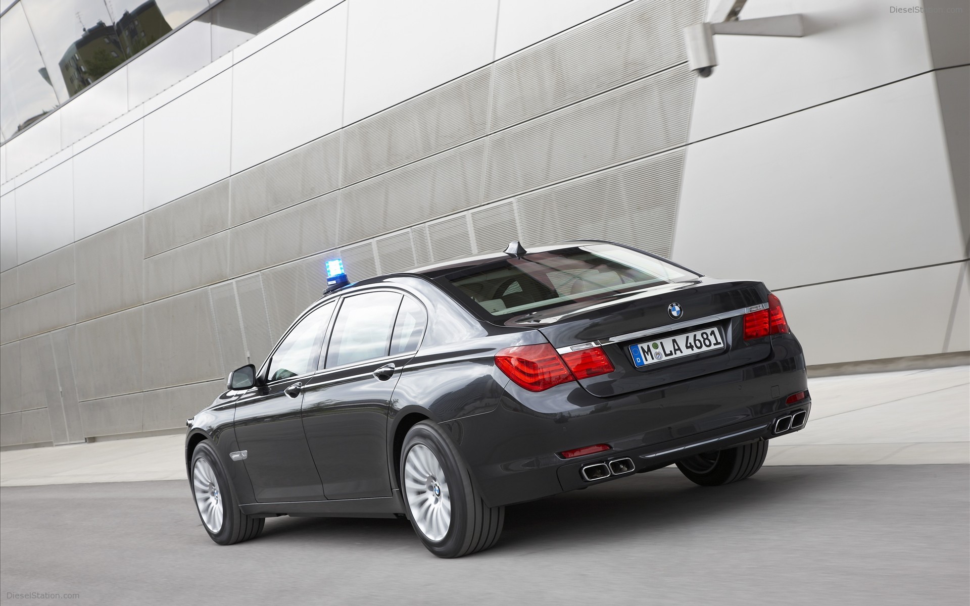 2010 BMW 7-Series High Security