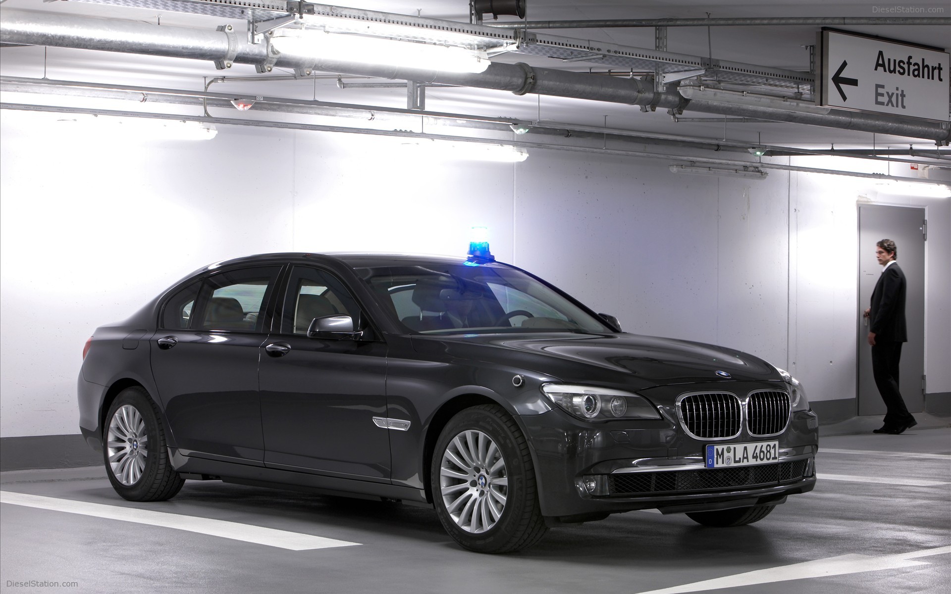 2010 BMW 7-Series High Security