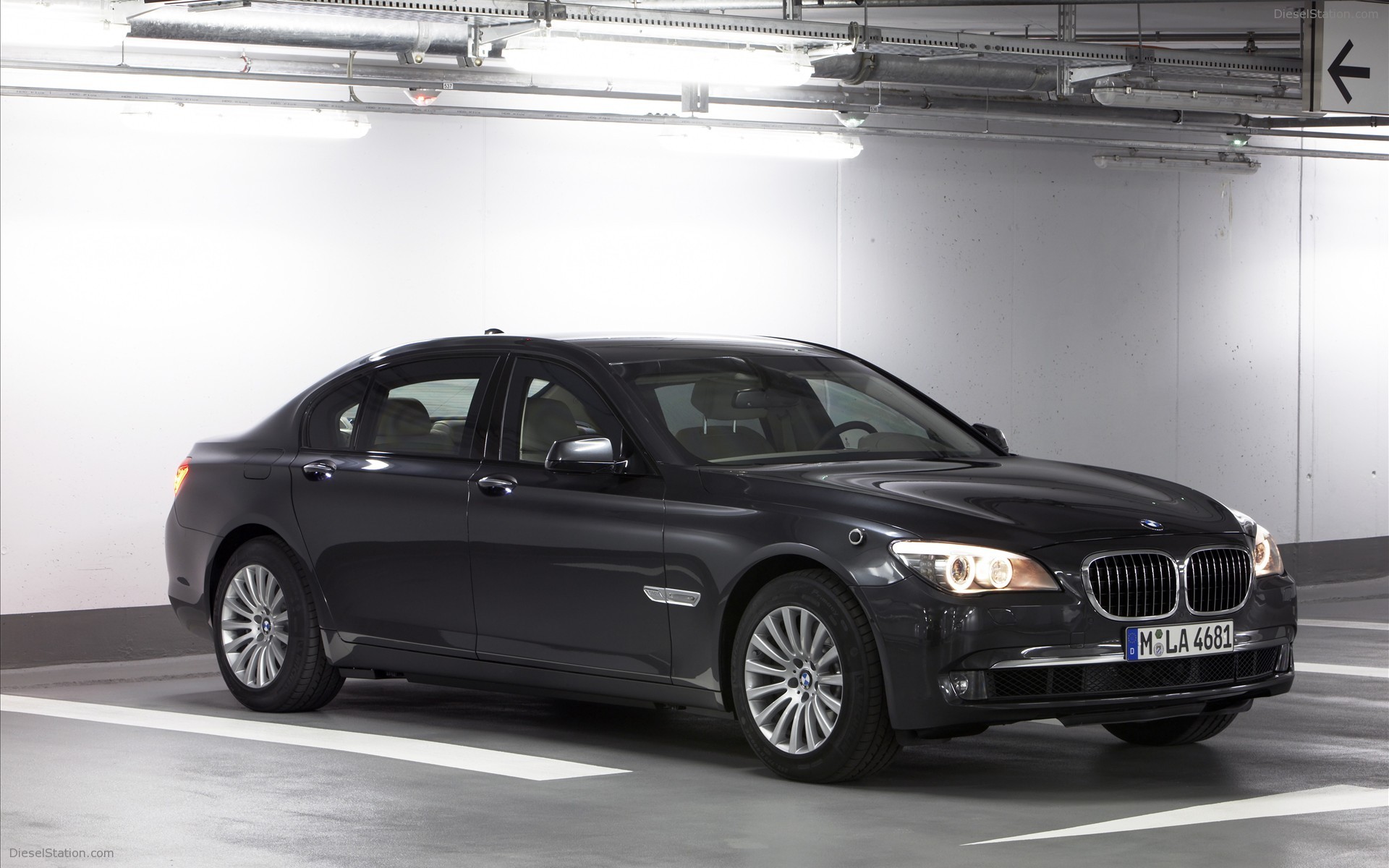 2010 BMW 7-Series High Security