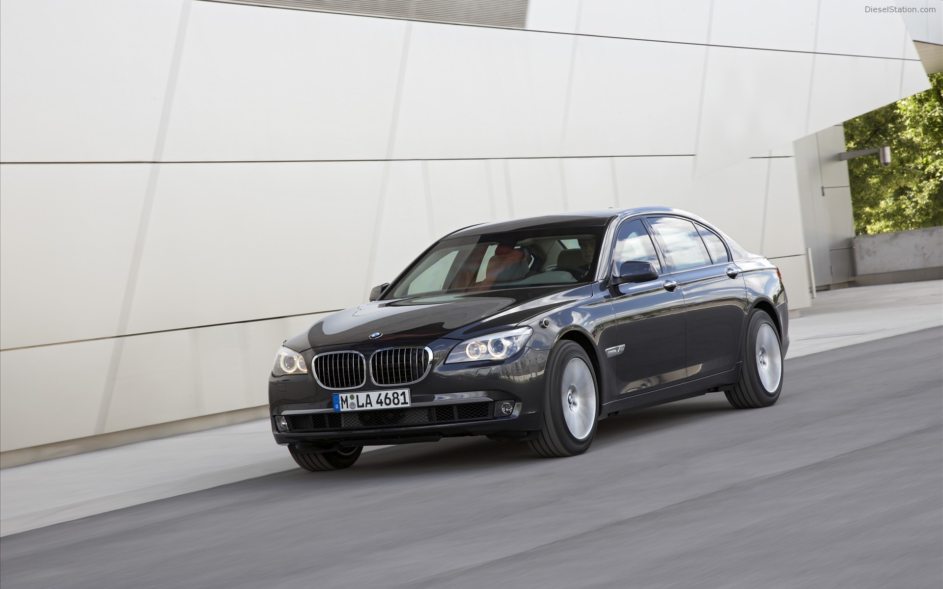 2010 BMW 7-Series High Security