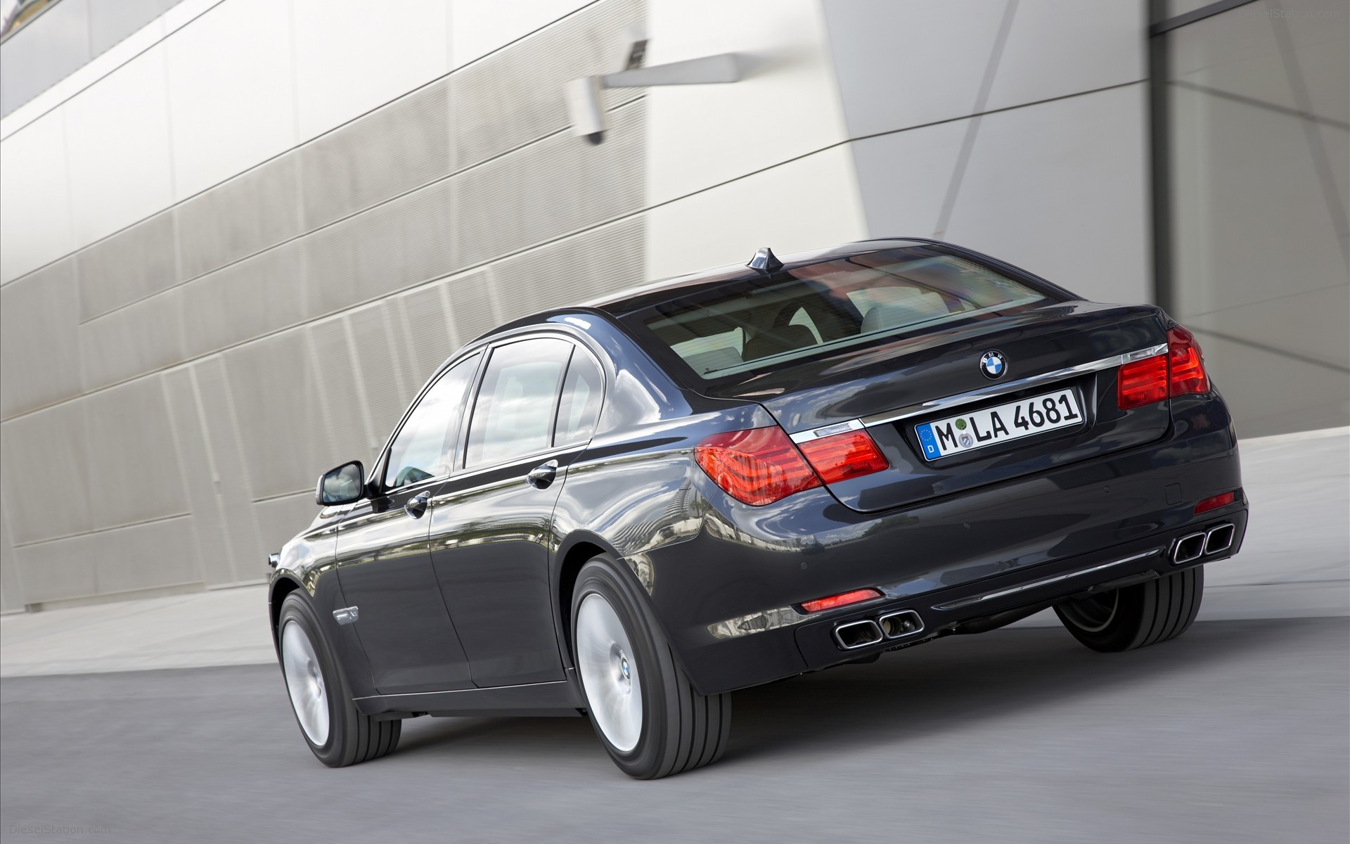 2010 BMW 7-Series High Security