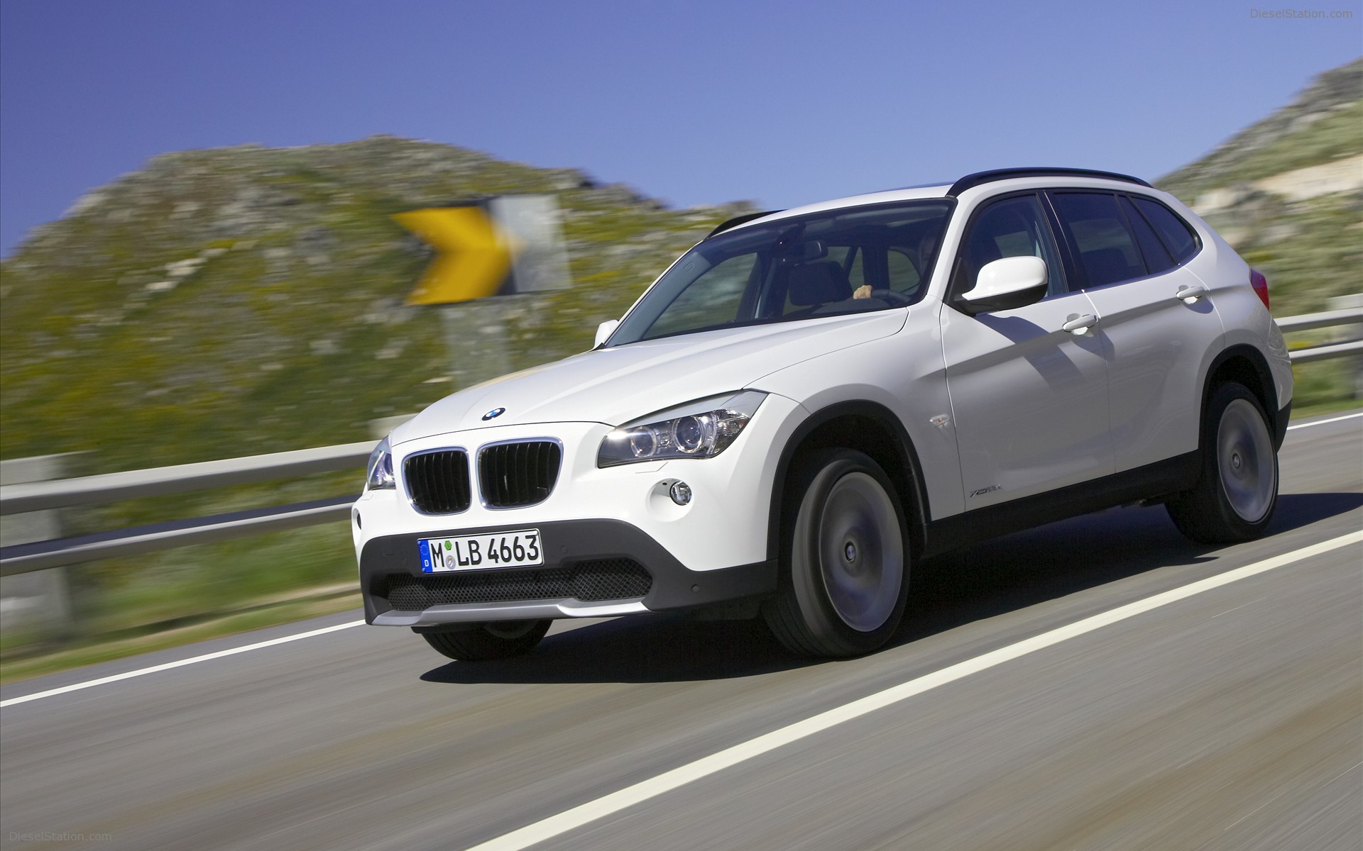 2010 BMW X1