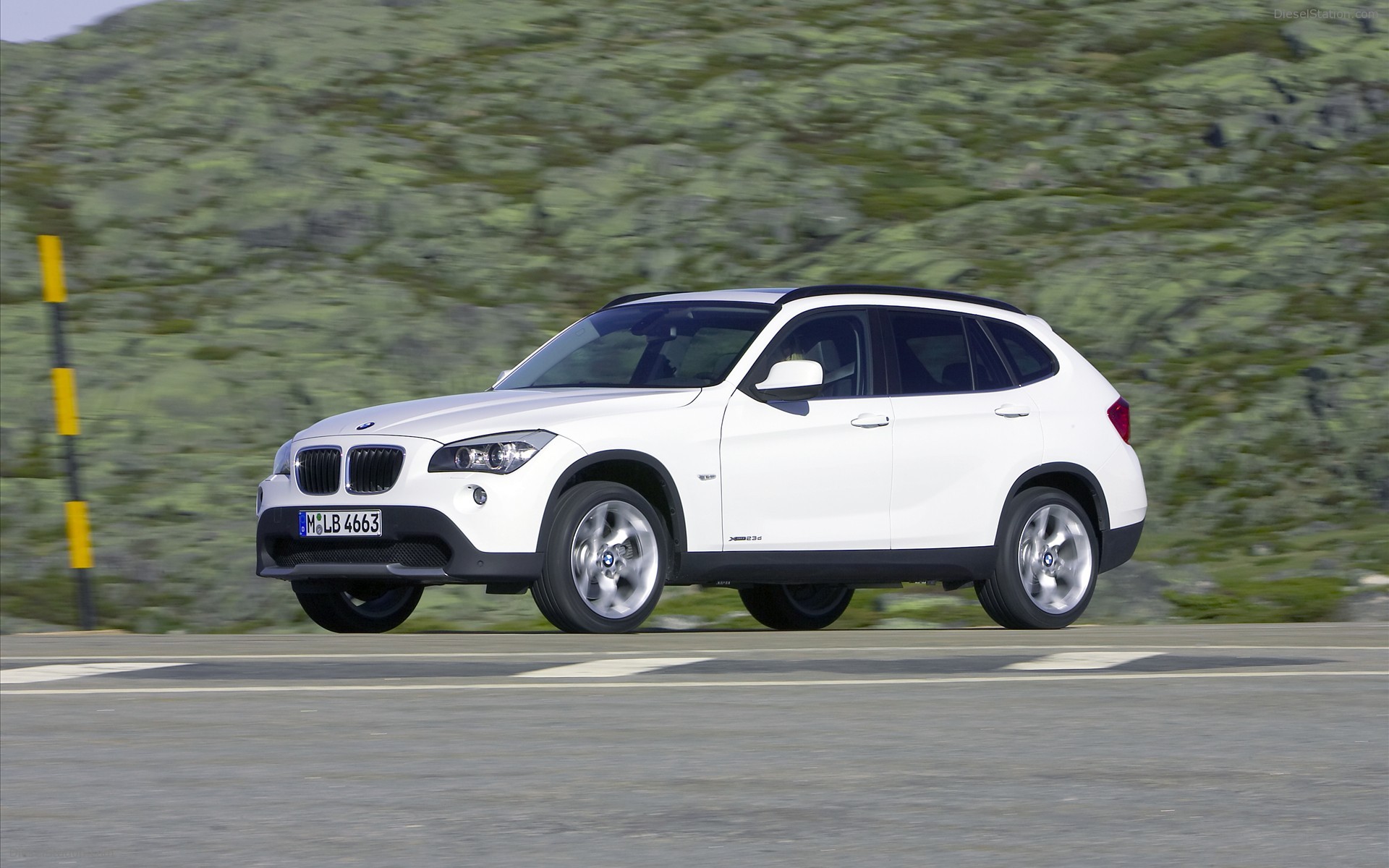 2010 BMW X1