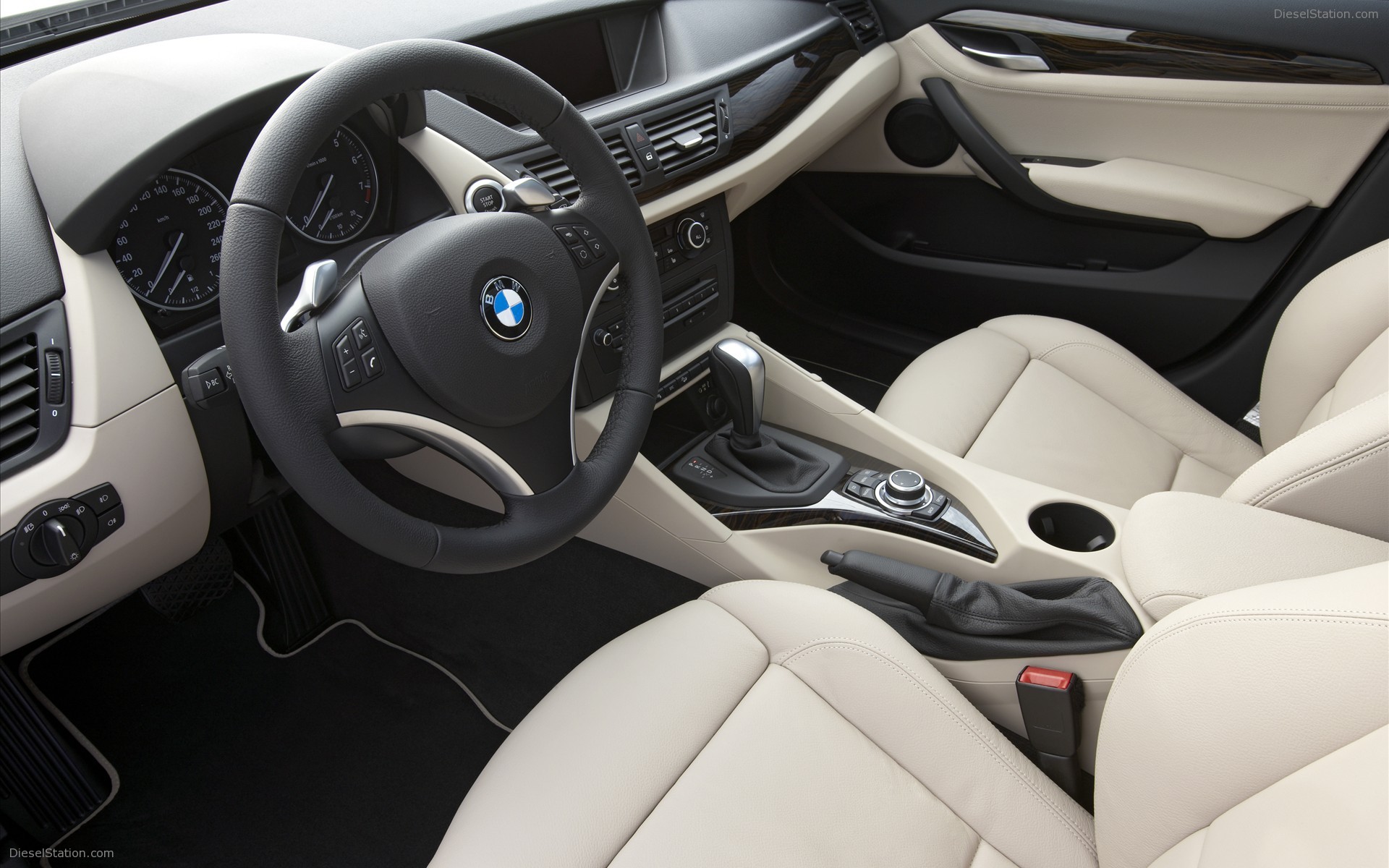 2010 BMW X1