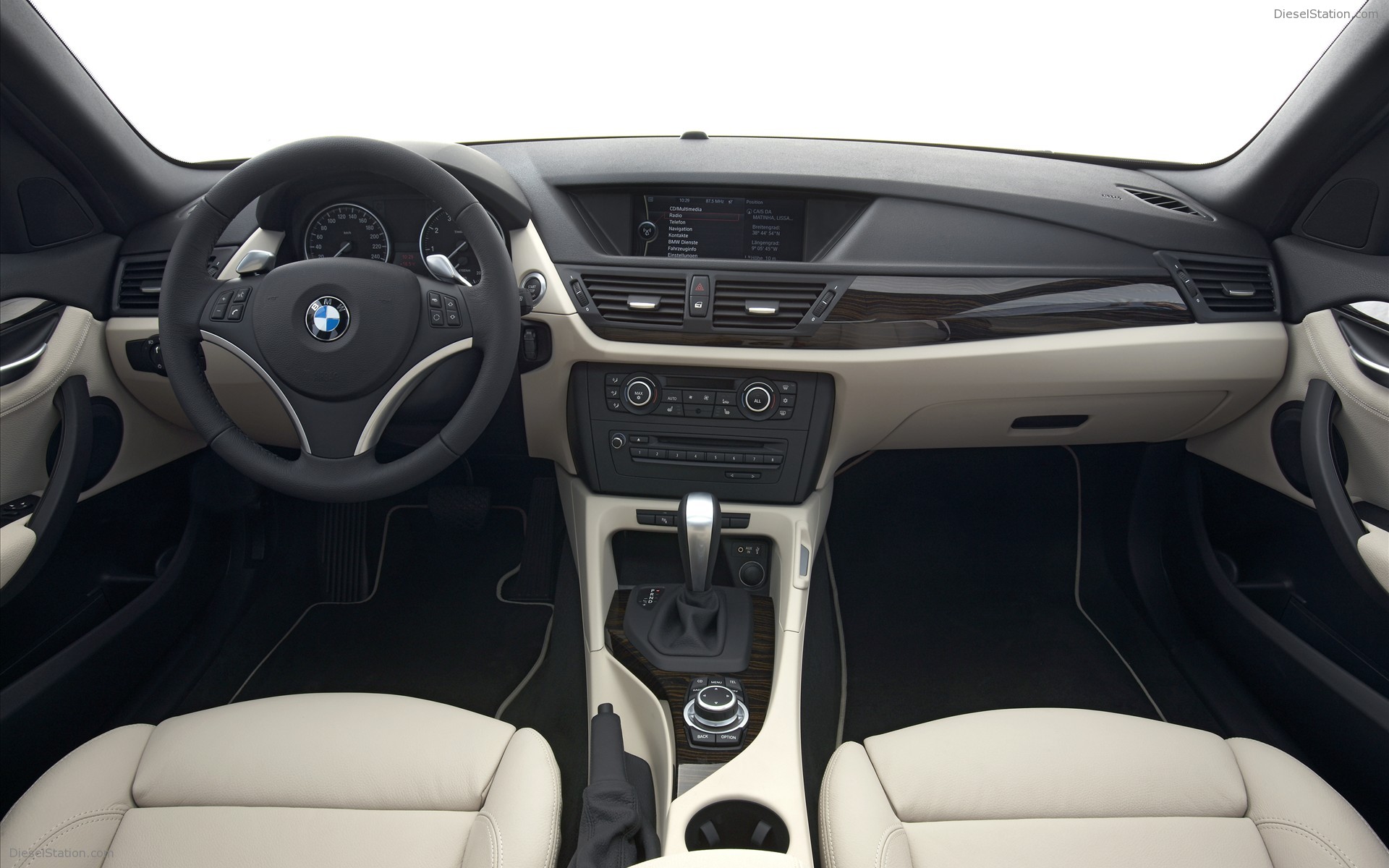 2010 BMW X1