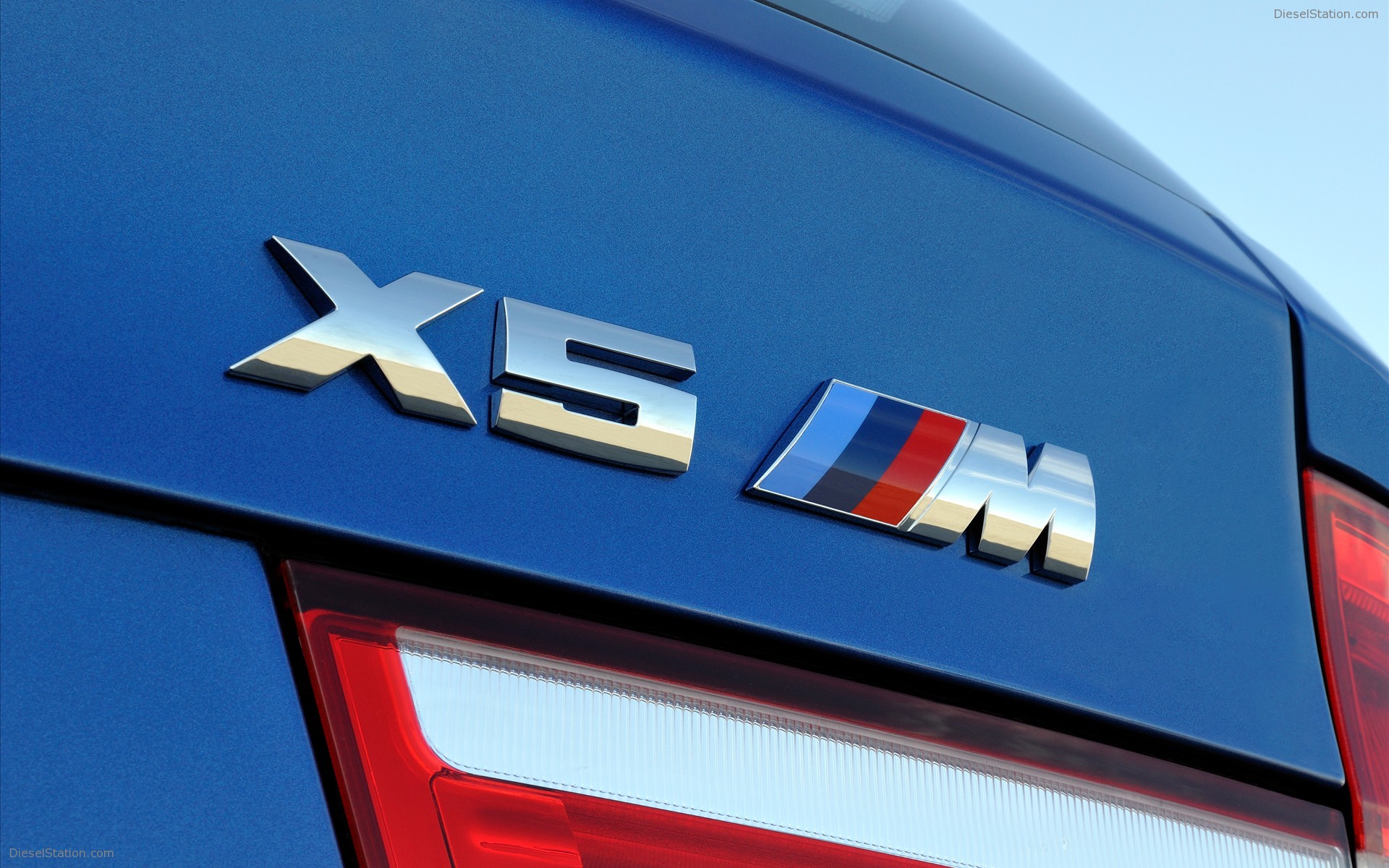 2010 BMW X5 M