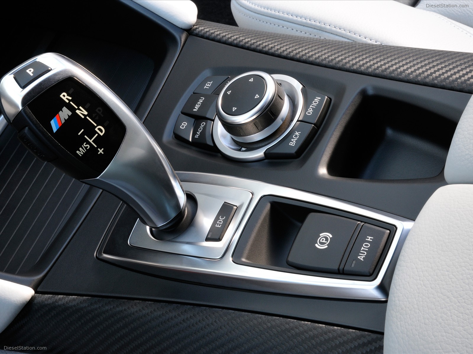 2010 BMW X6 M