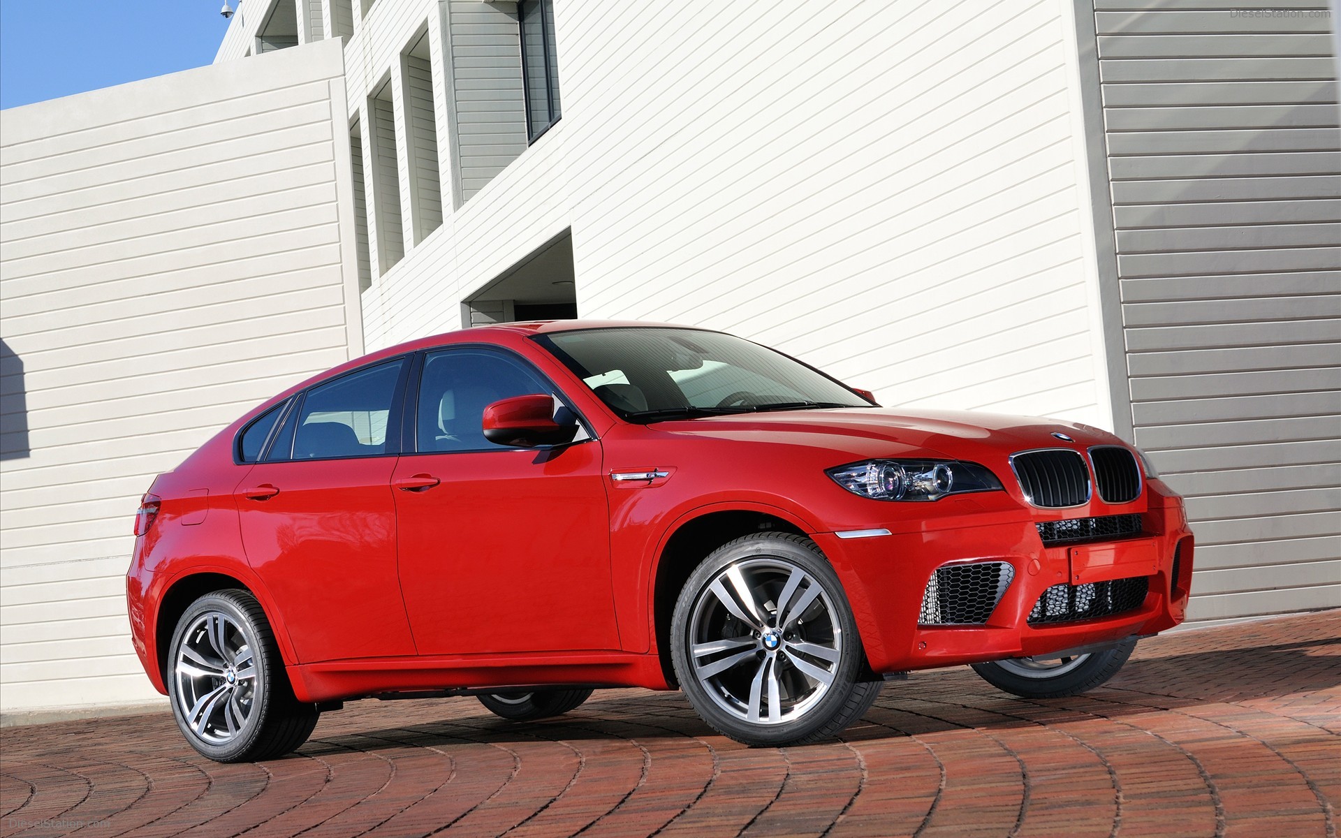 2010 BMW X6 M