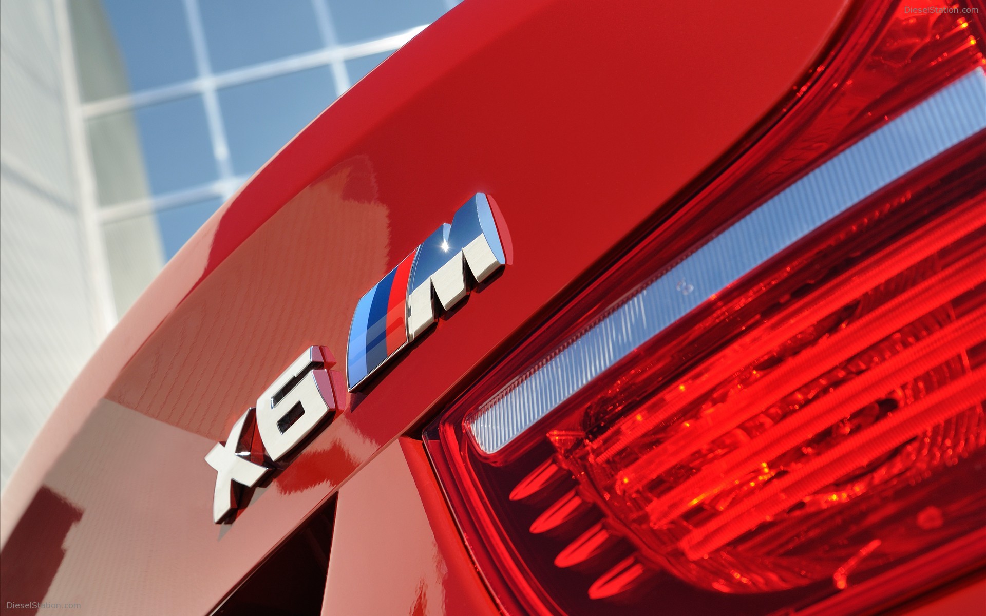 2010 BMW X6 M
