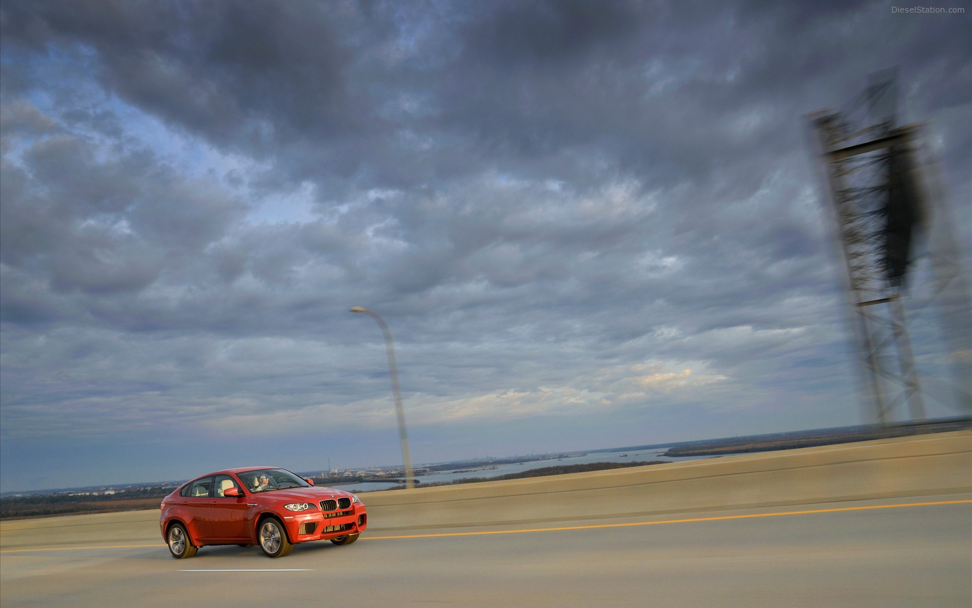 2010 BMW X6 M