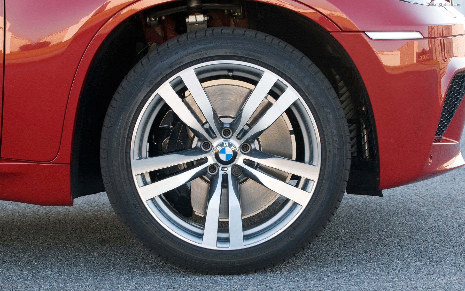 2010 BMW X6 M