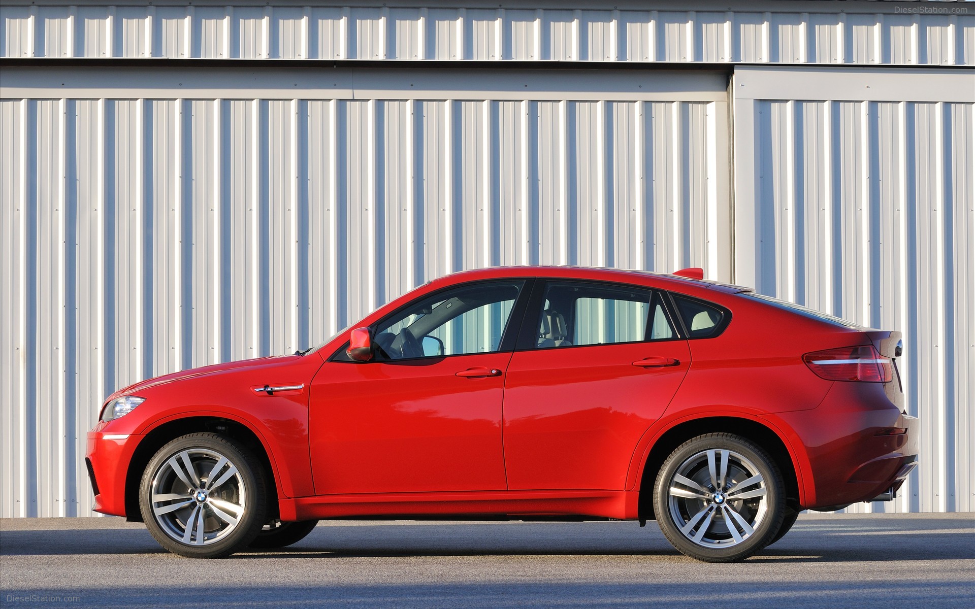2010 BMW X6 M