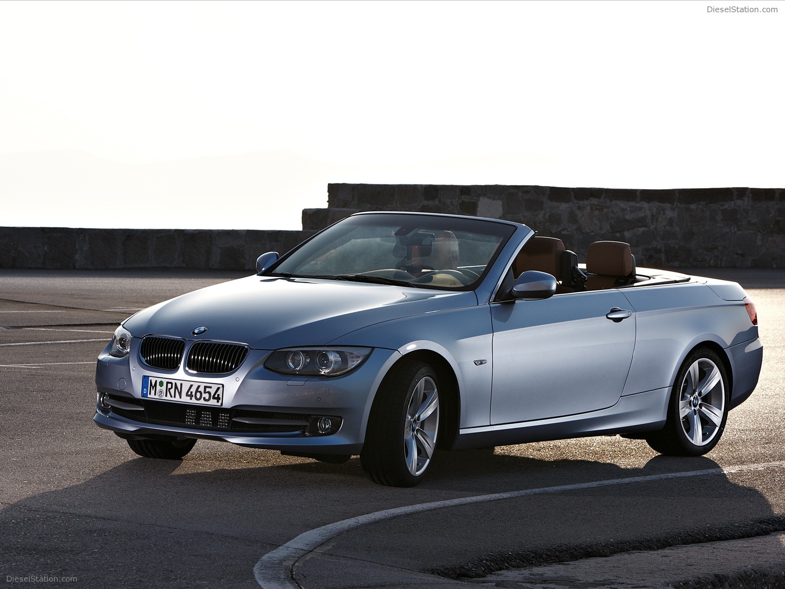 BMW Series 3 Coupe and Convertible 2011