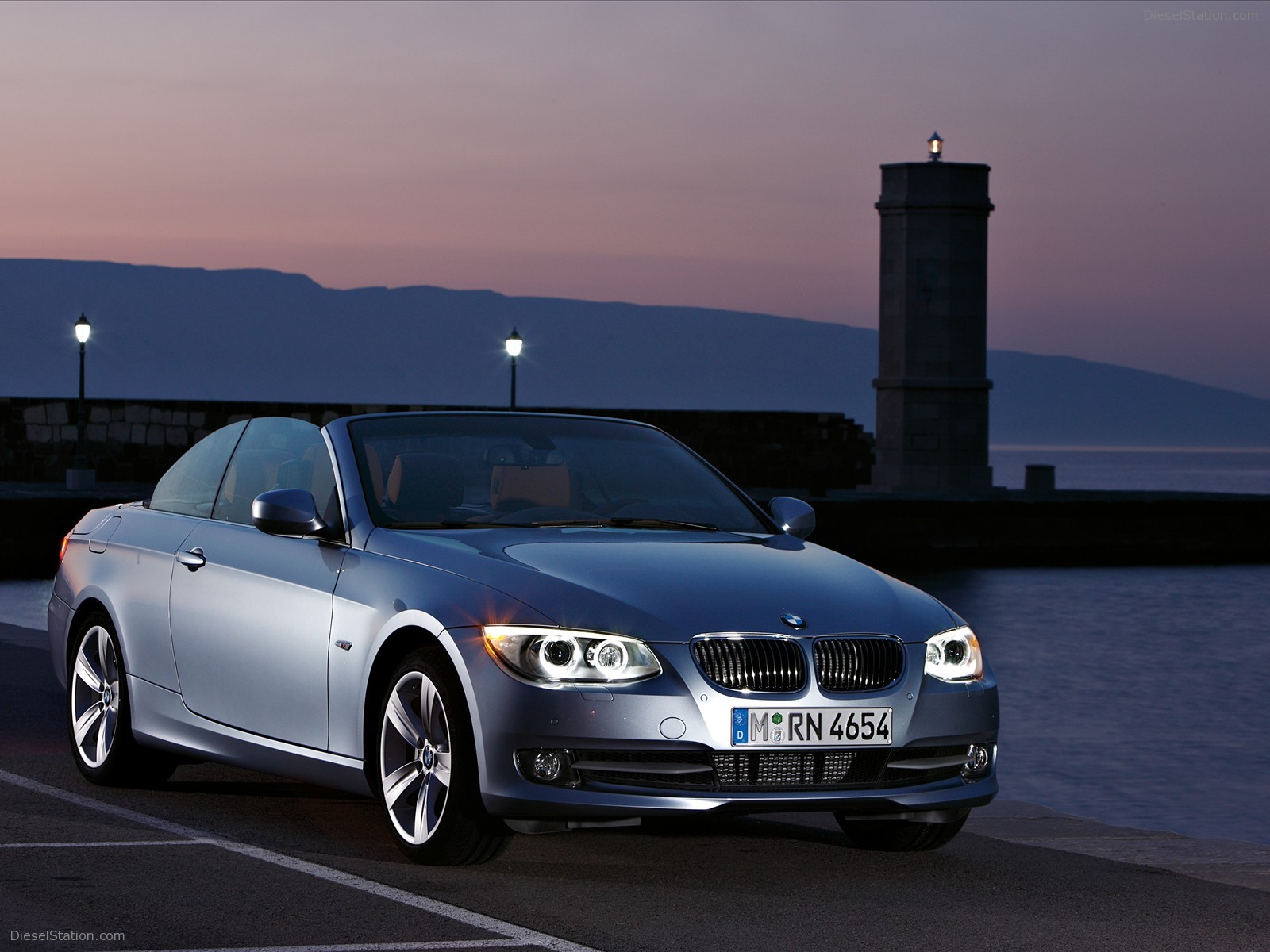 BMW Series 3 Coupe and Convertible 2011 BMW Series 3 Coupe and Convertible 2011