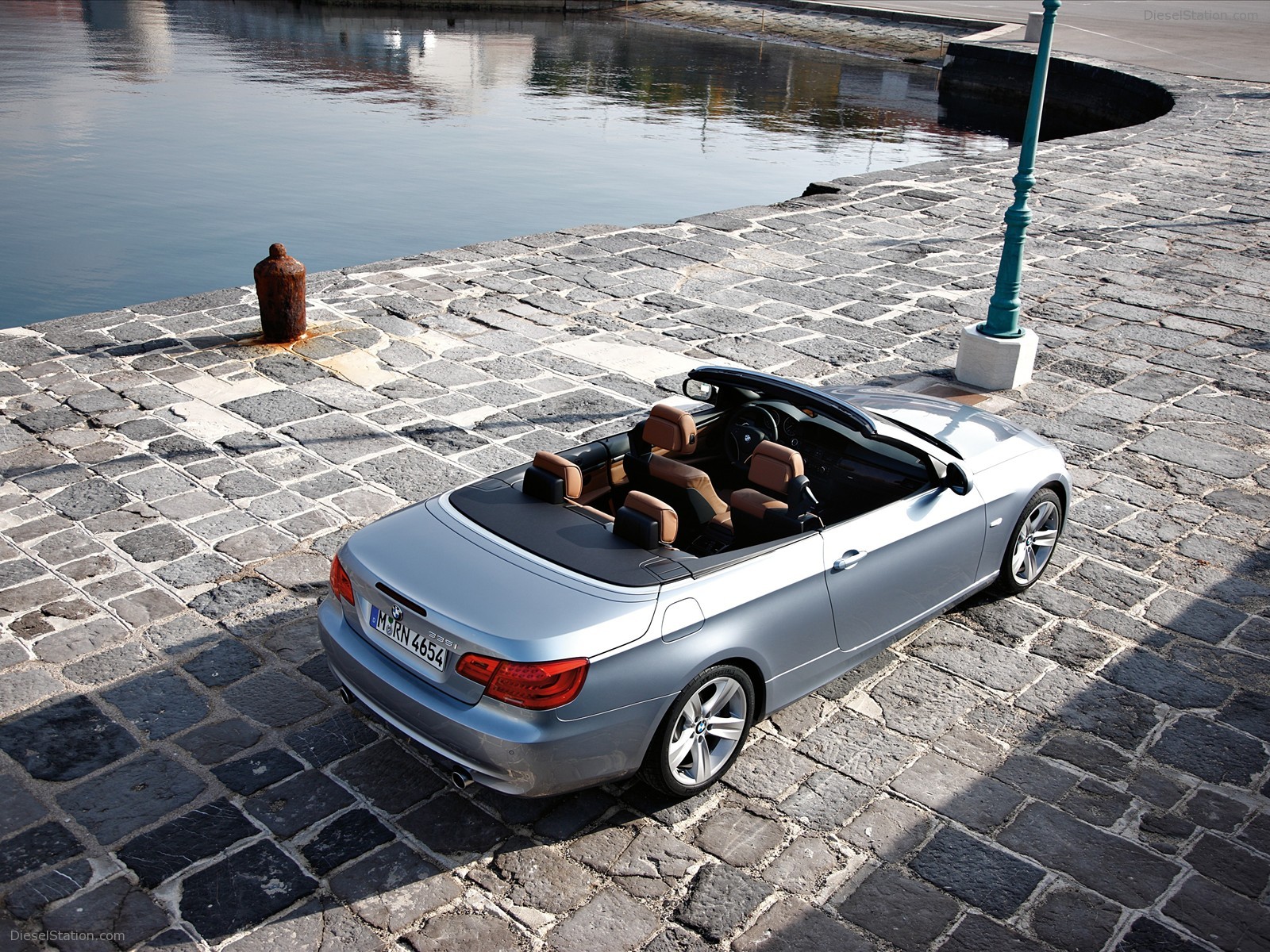 BMW Series 3 Coupe and Convertible 2011
