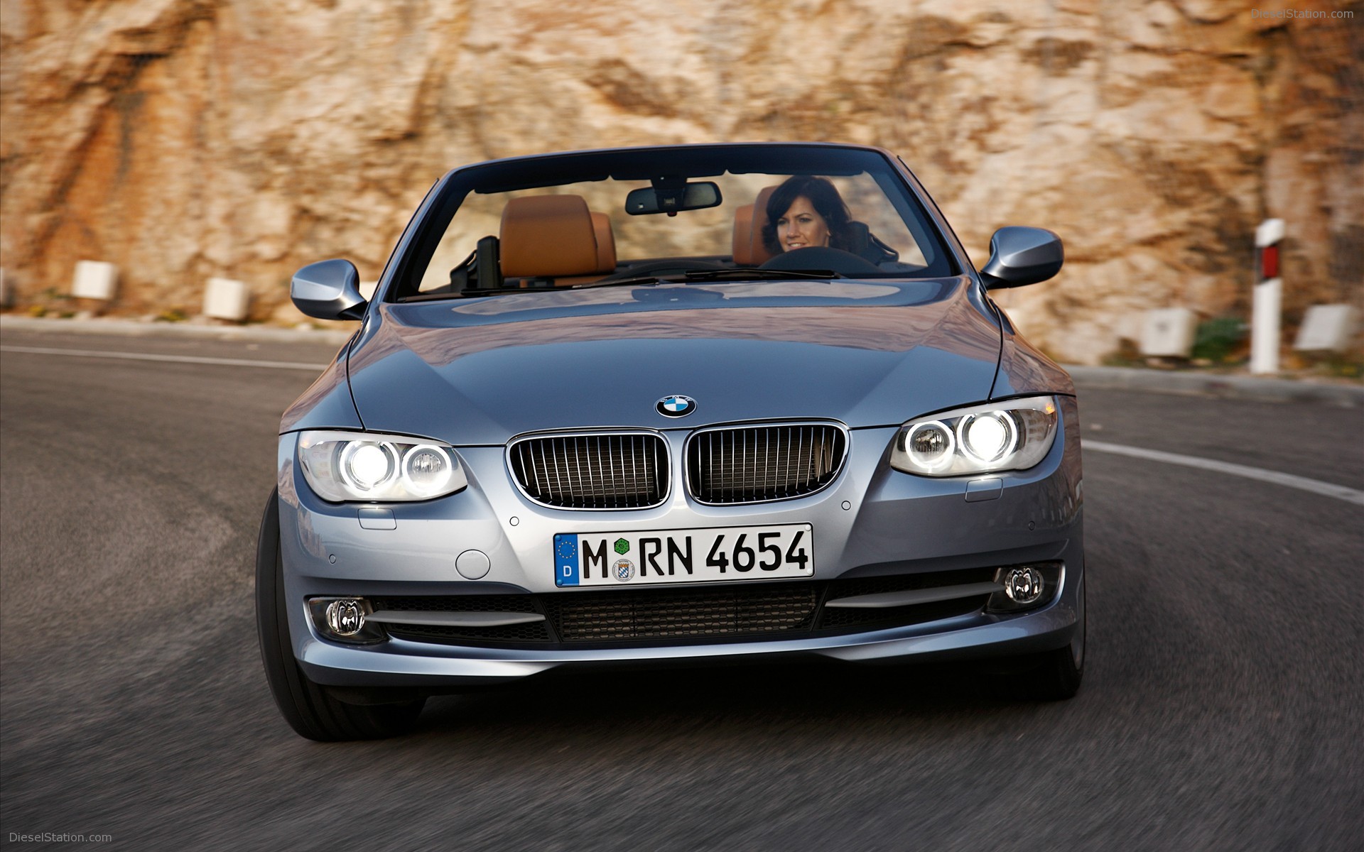 BMW Series 3 Coupe and Convertible 2011