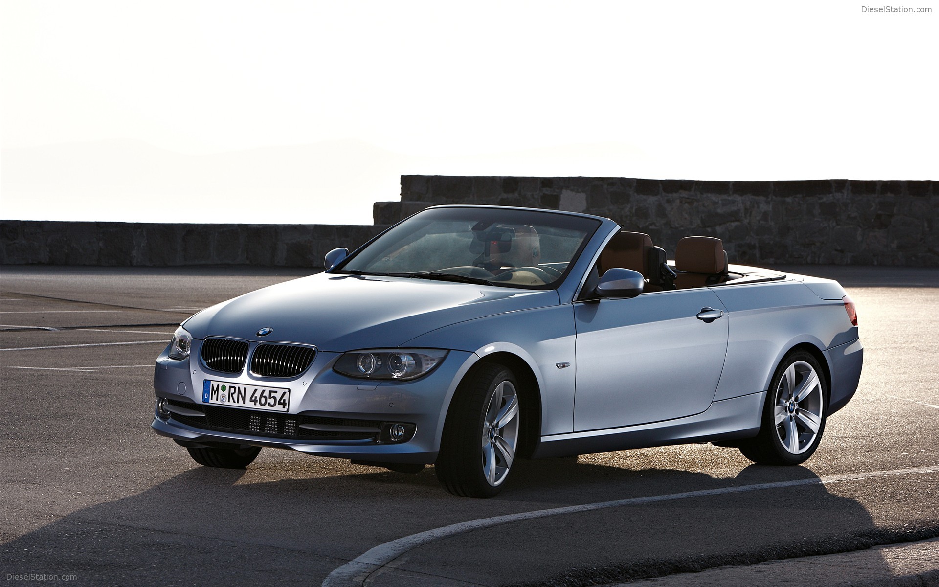 BMW Series 3 Coupe and Convertible 2011