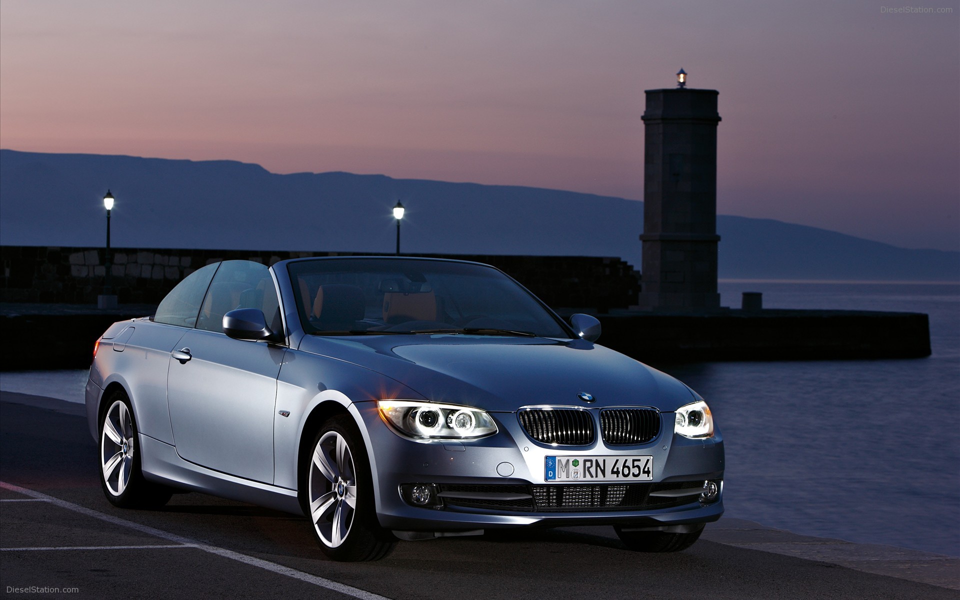BMW Series 3 Coupe and Convertible 2011
