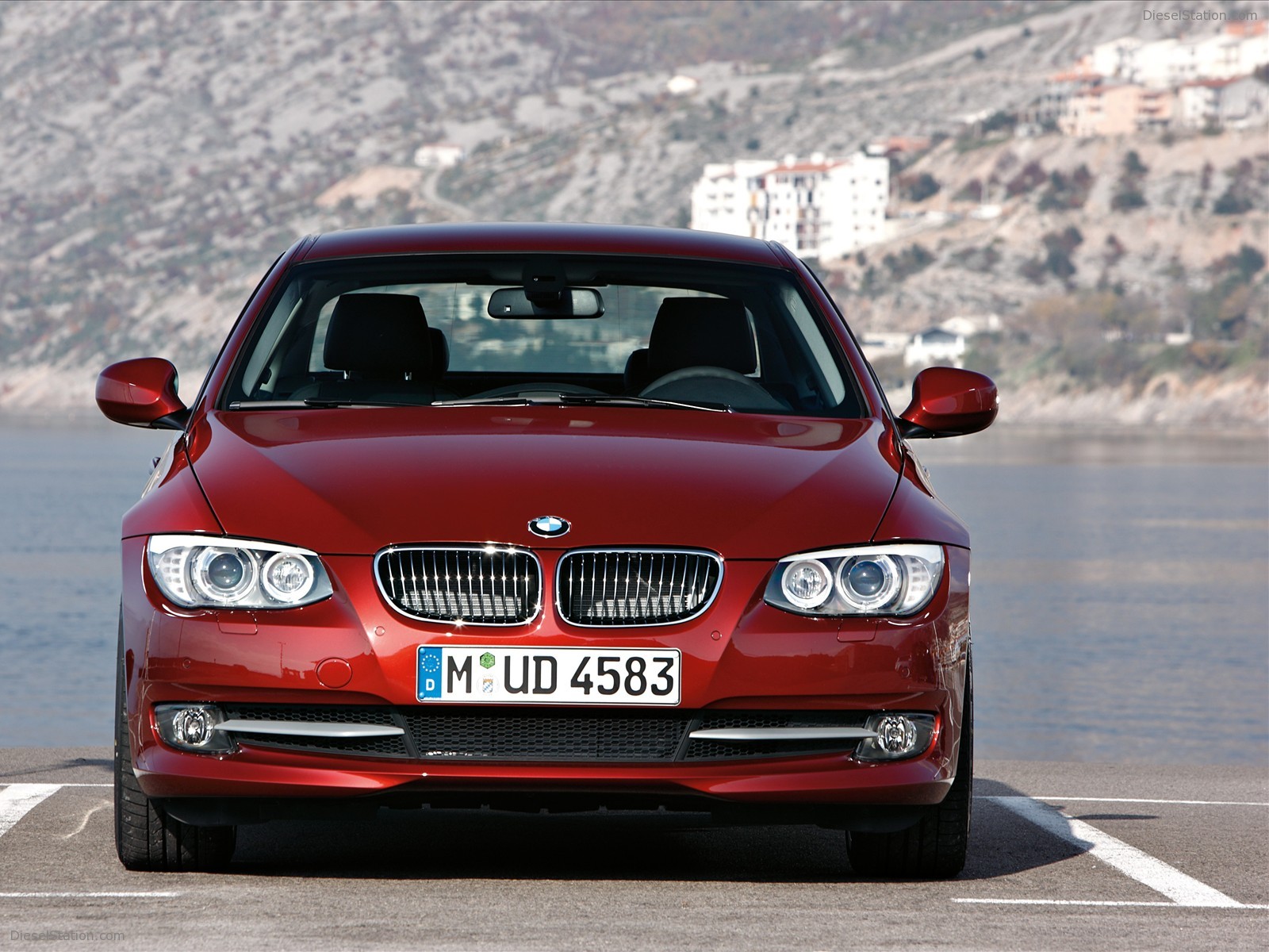 BMW Series 3 Coupe and Convertible 2011