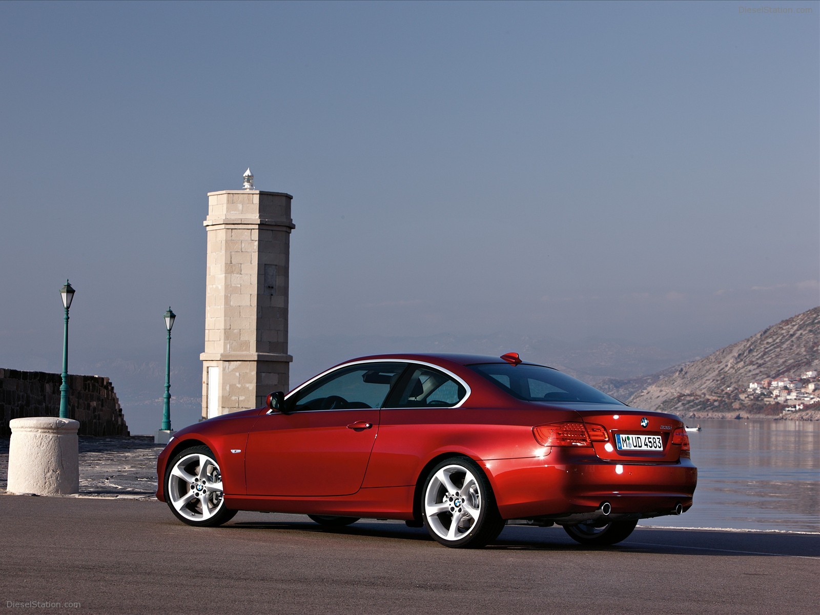 BMW Series 3 Coupe and Convertible 2011 BMW Series 3 Coupe and Convertible 2011