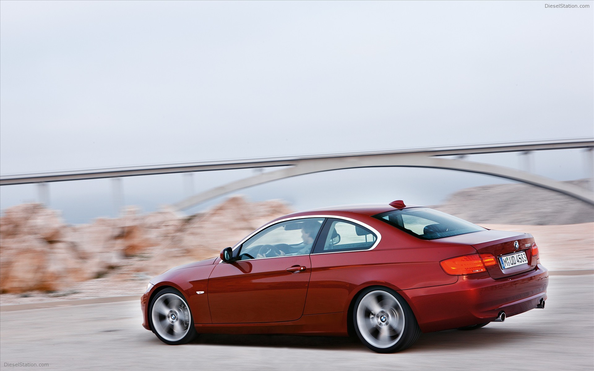 BMW Series 3 Coupe and Convertible 2011