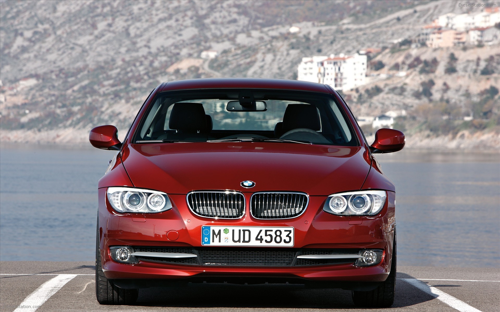 BMW Series 3 Coupe and Convertible 2011