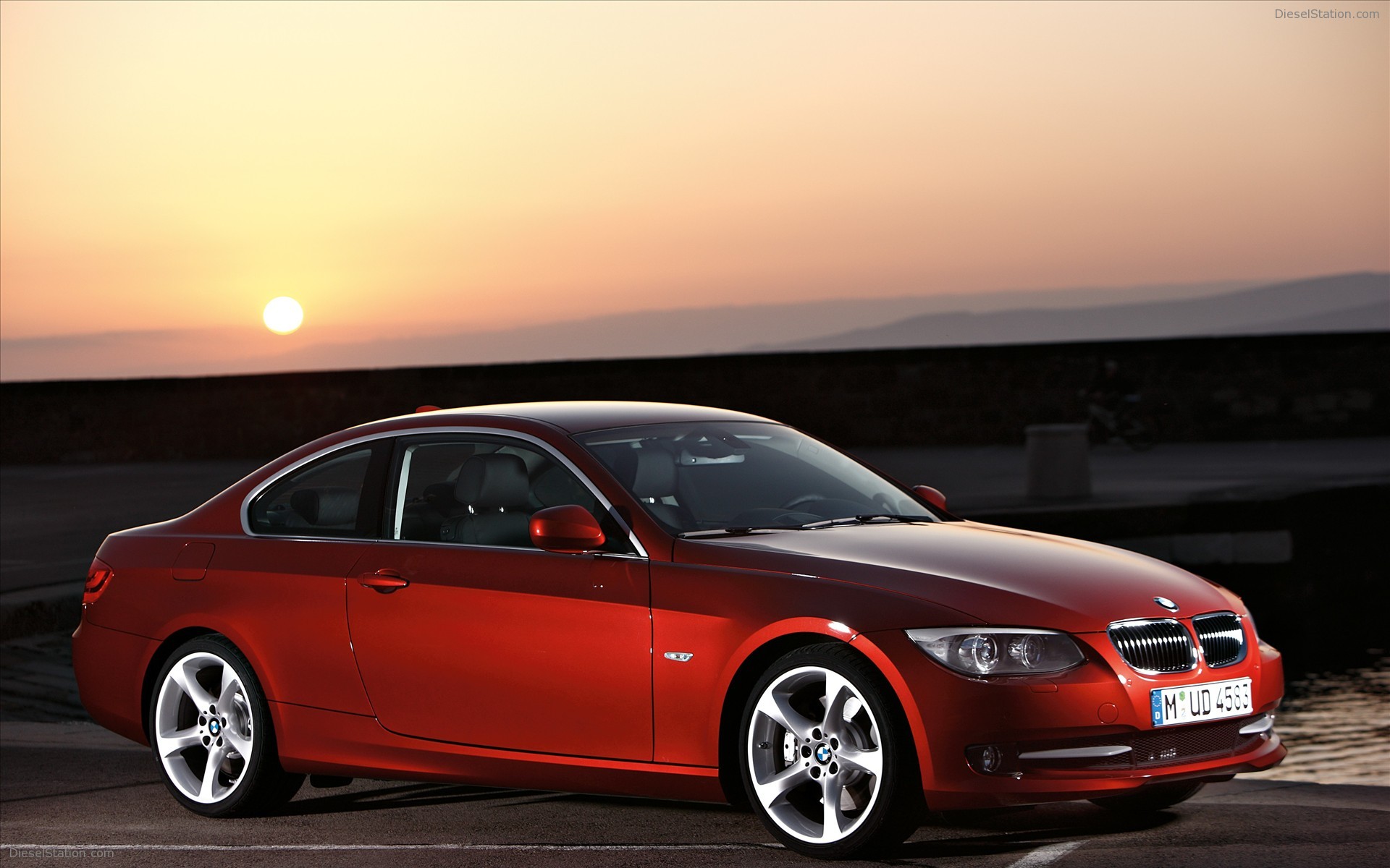 BMW Series 3 Coupe and Convertible 2011