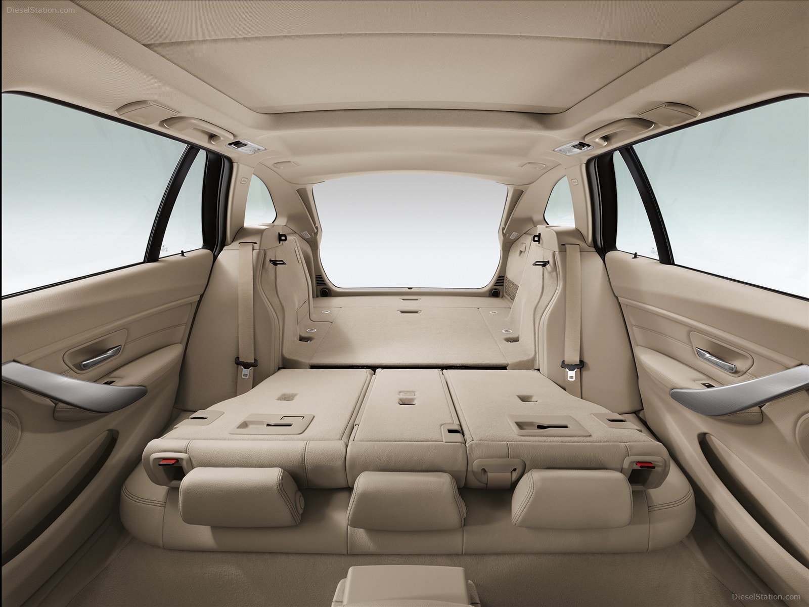 BMW 3 Series Sports Wagon 2013