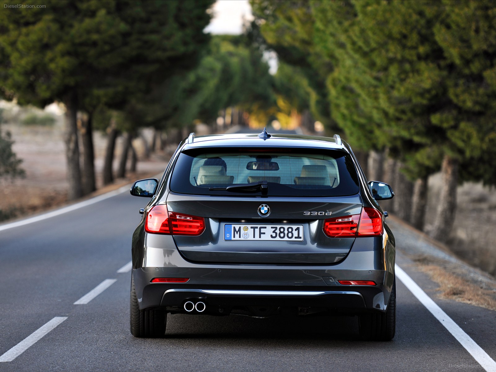 BMW 3 Series Sports Wagon 2013