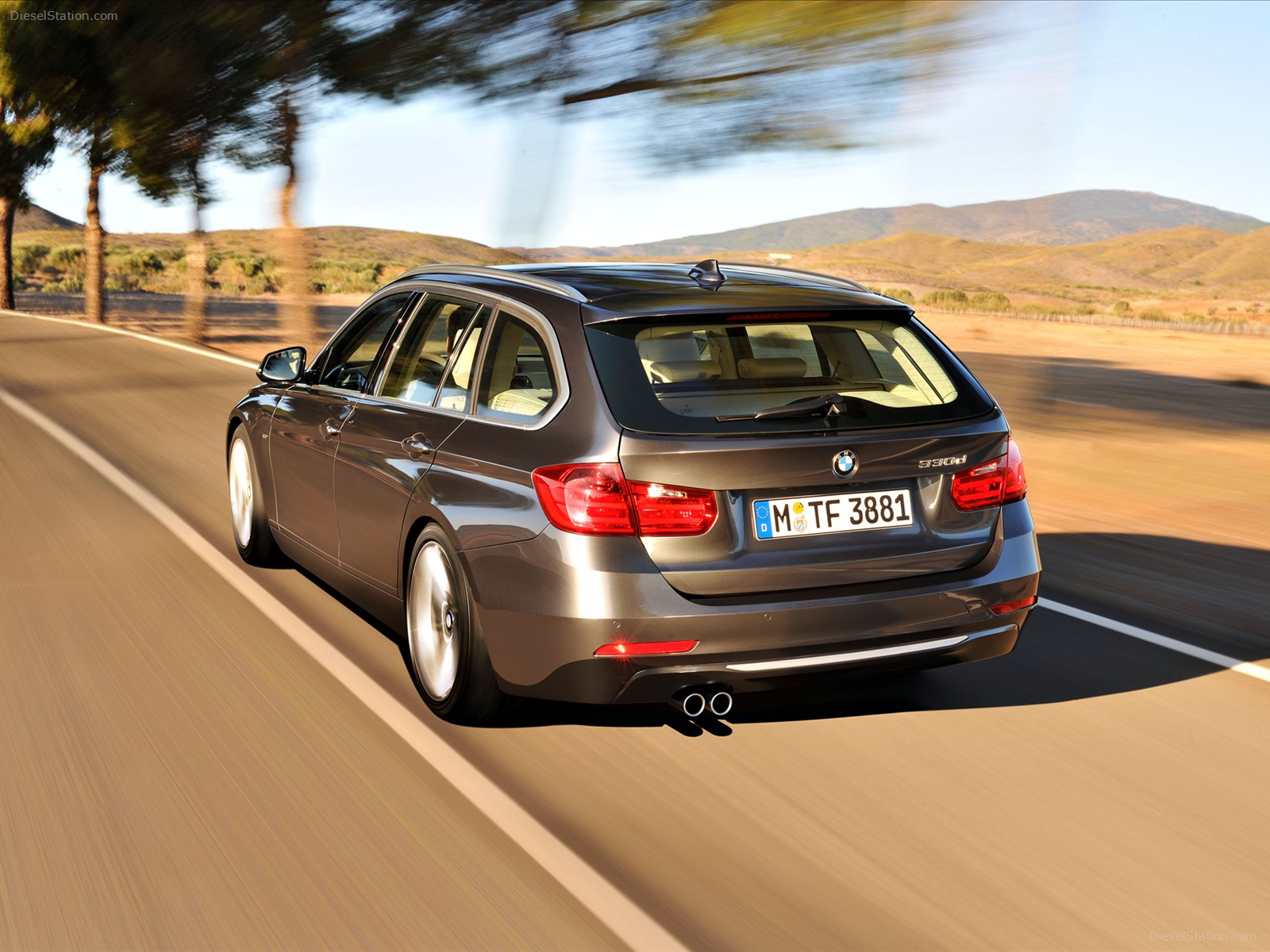 BMW 3 Series Sports Wagon 2013