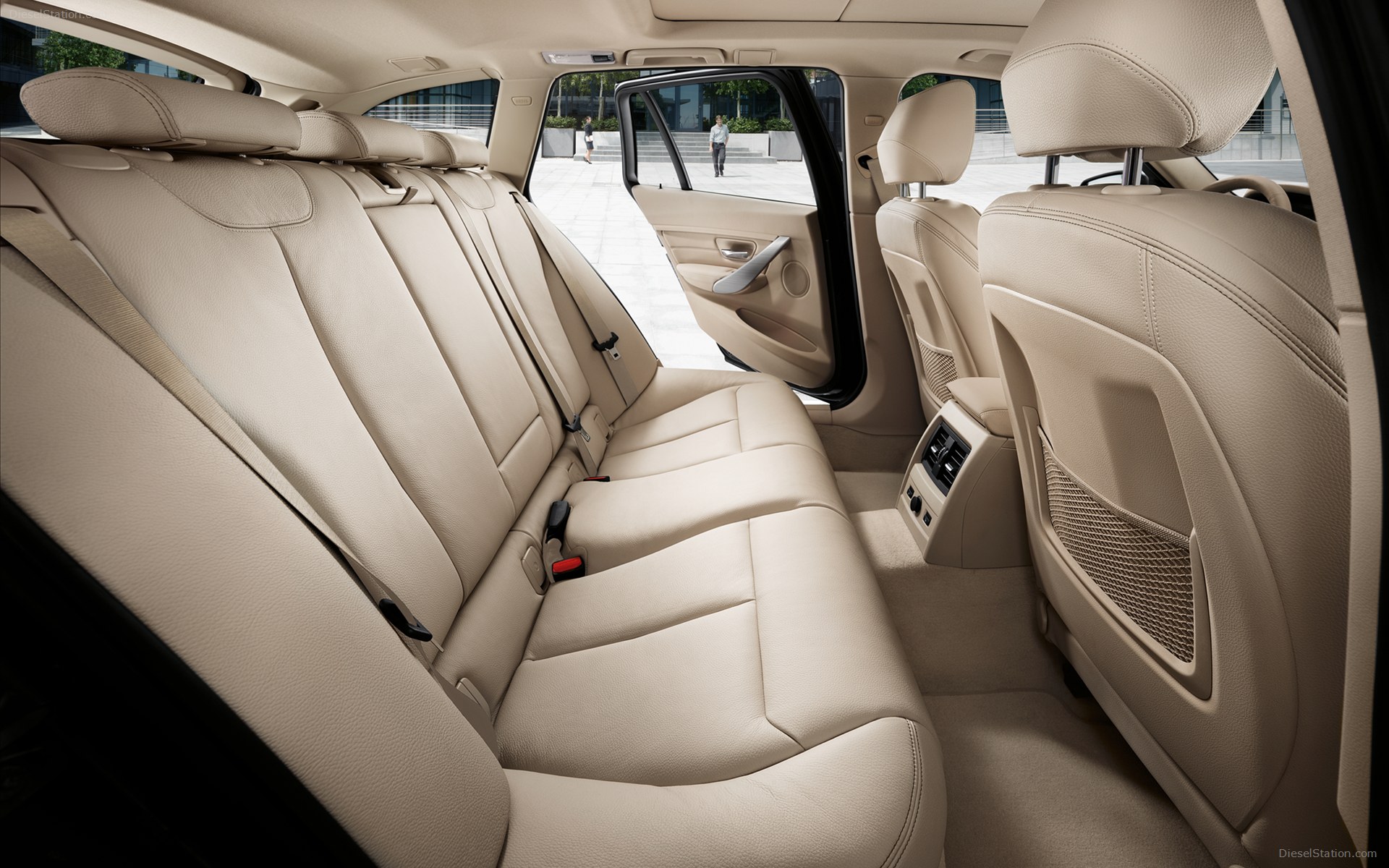 BMW 3 Series Sports Wagon 2013