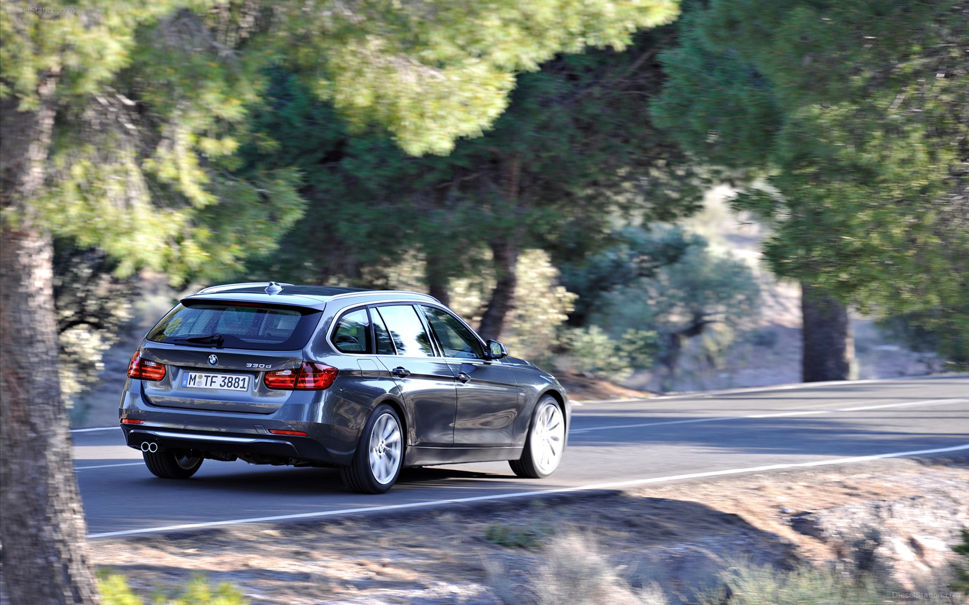 BMW 3 Series Sports Wagon 2013