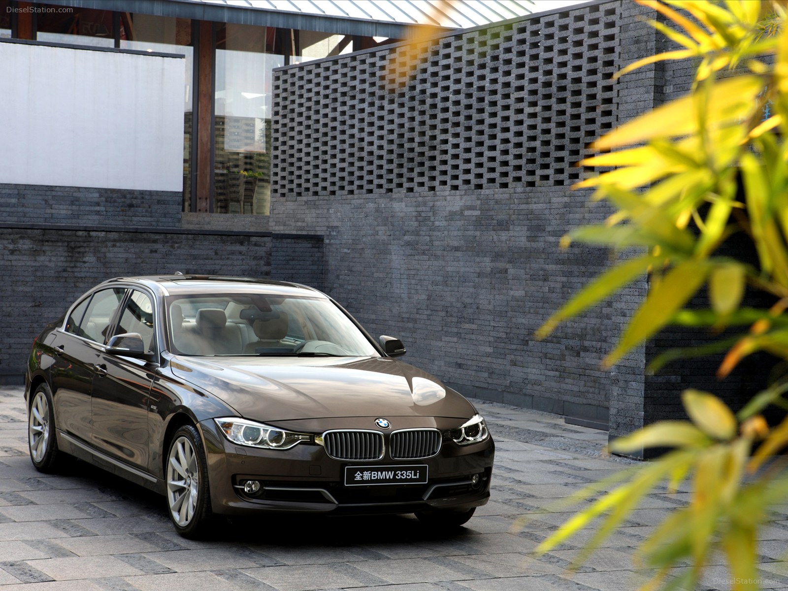 BMW 3 Series Long Wheelbase 2013