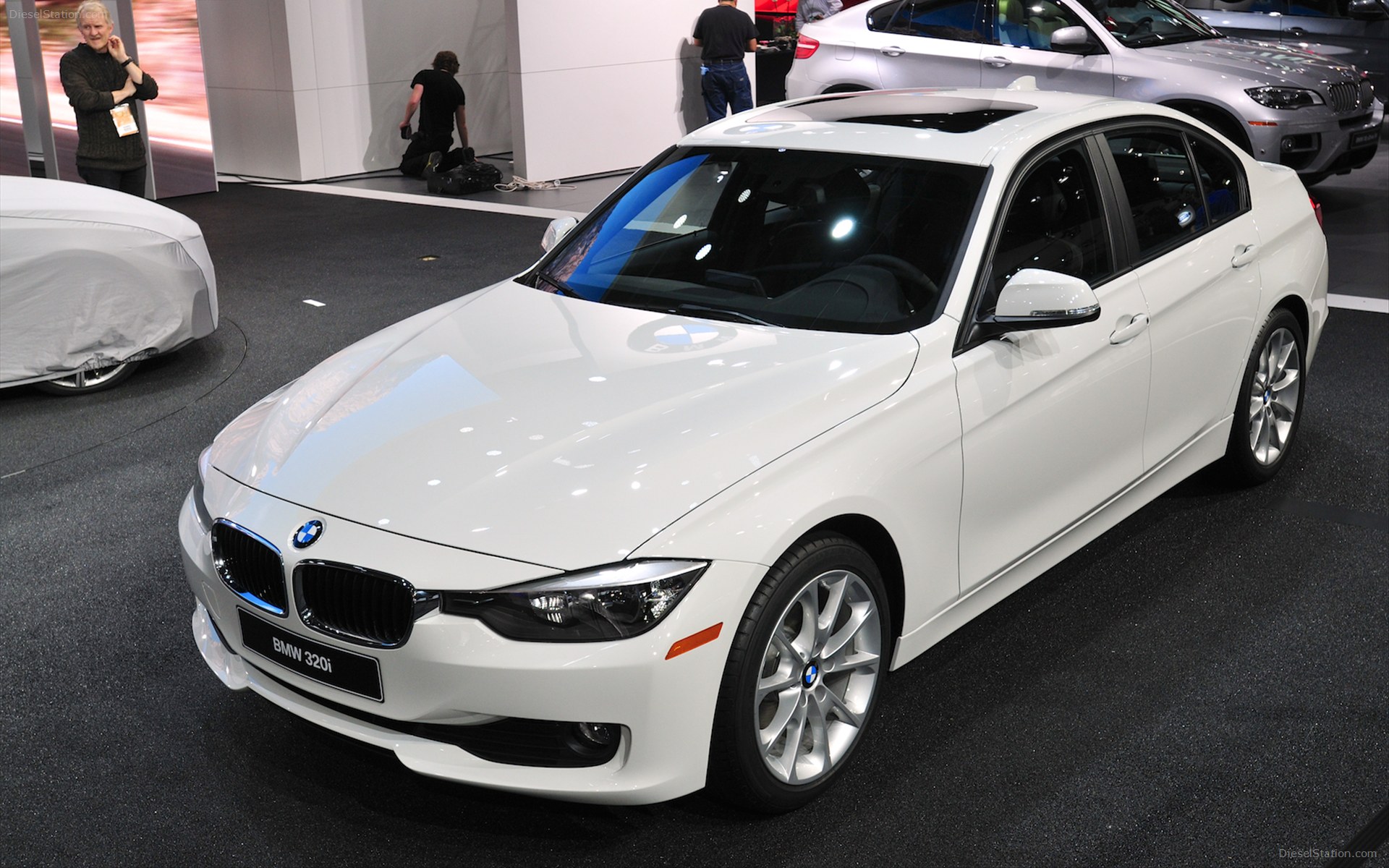 BMW 320i Sedan 2013