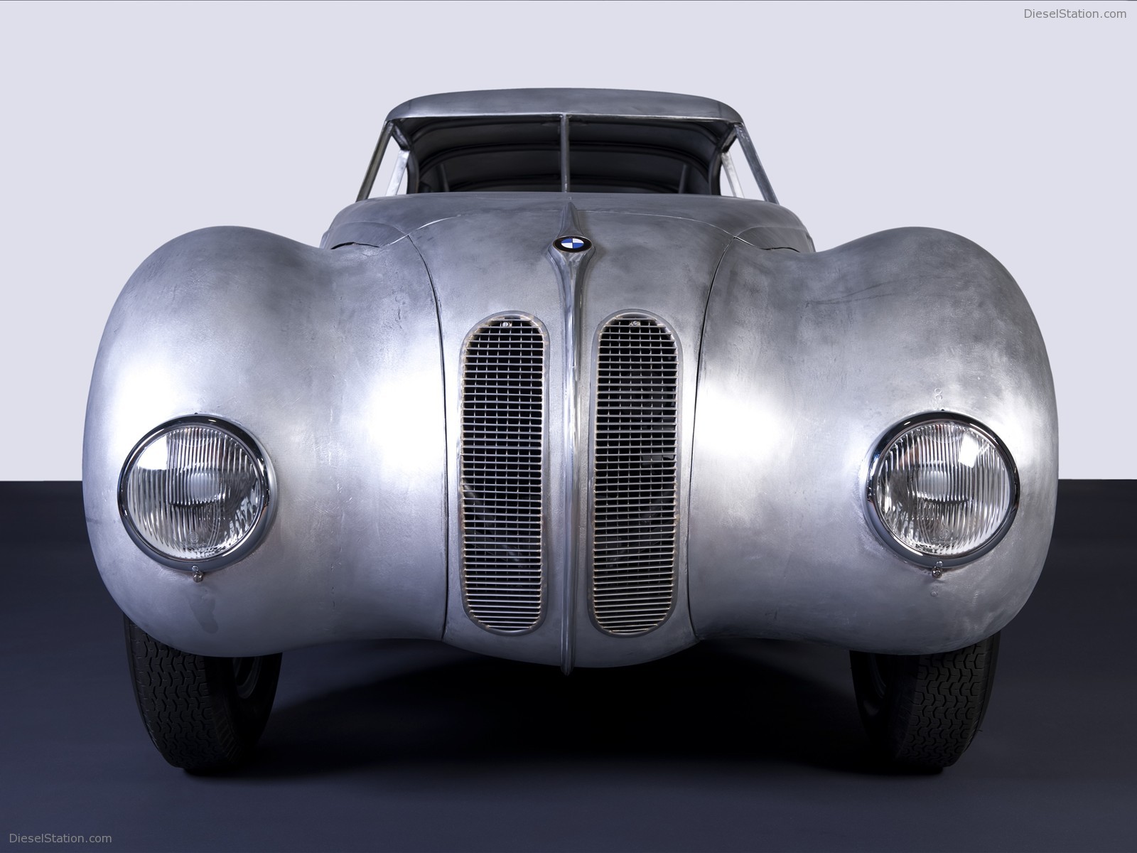 BMW 328 Kamm Coupe - 1940 Mille Miglia