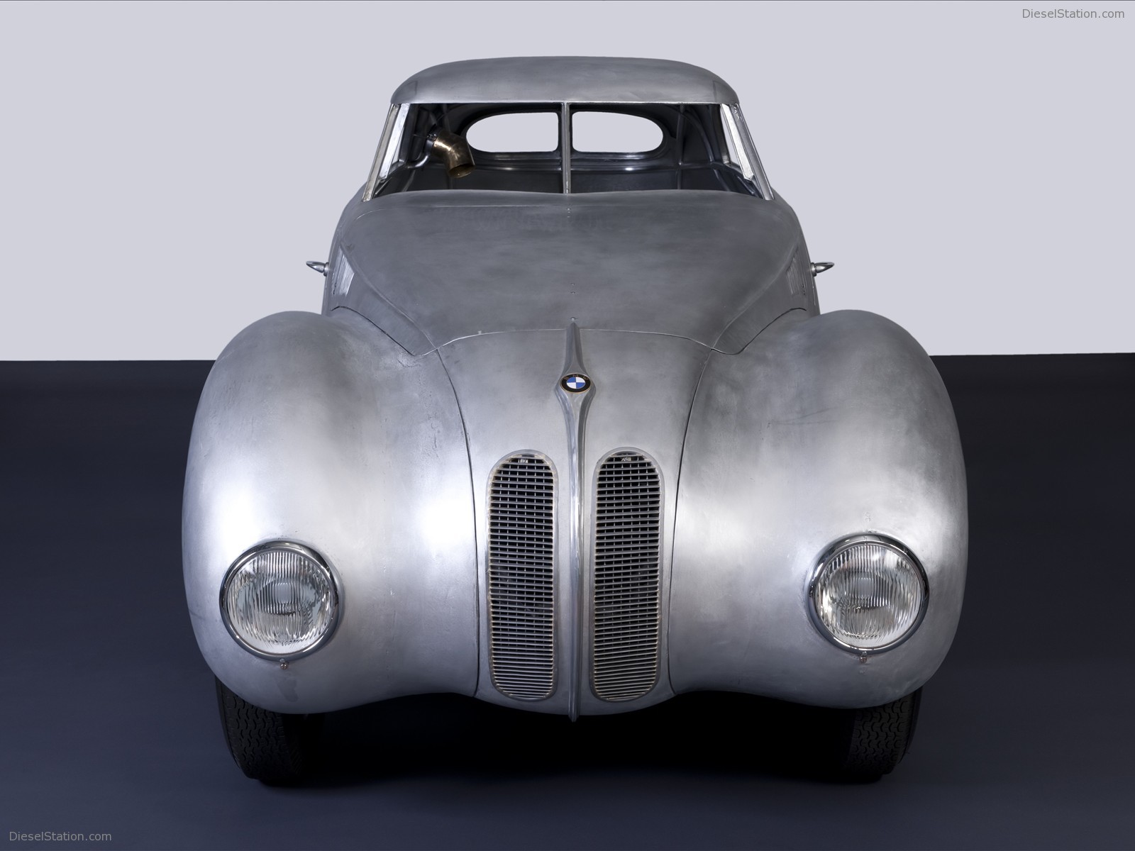 BMW 328 Kamm Coupe - 1940 Mille Miglia