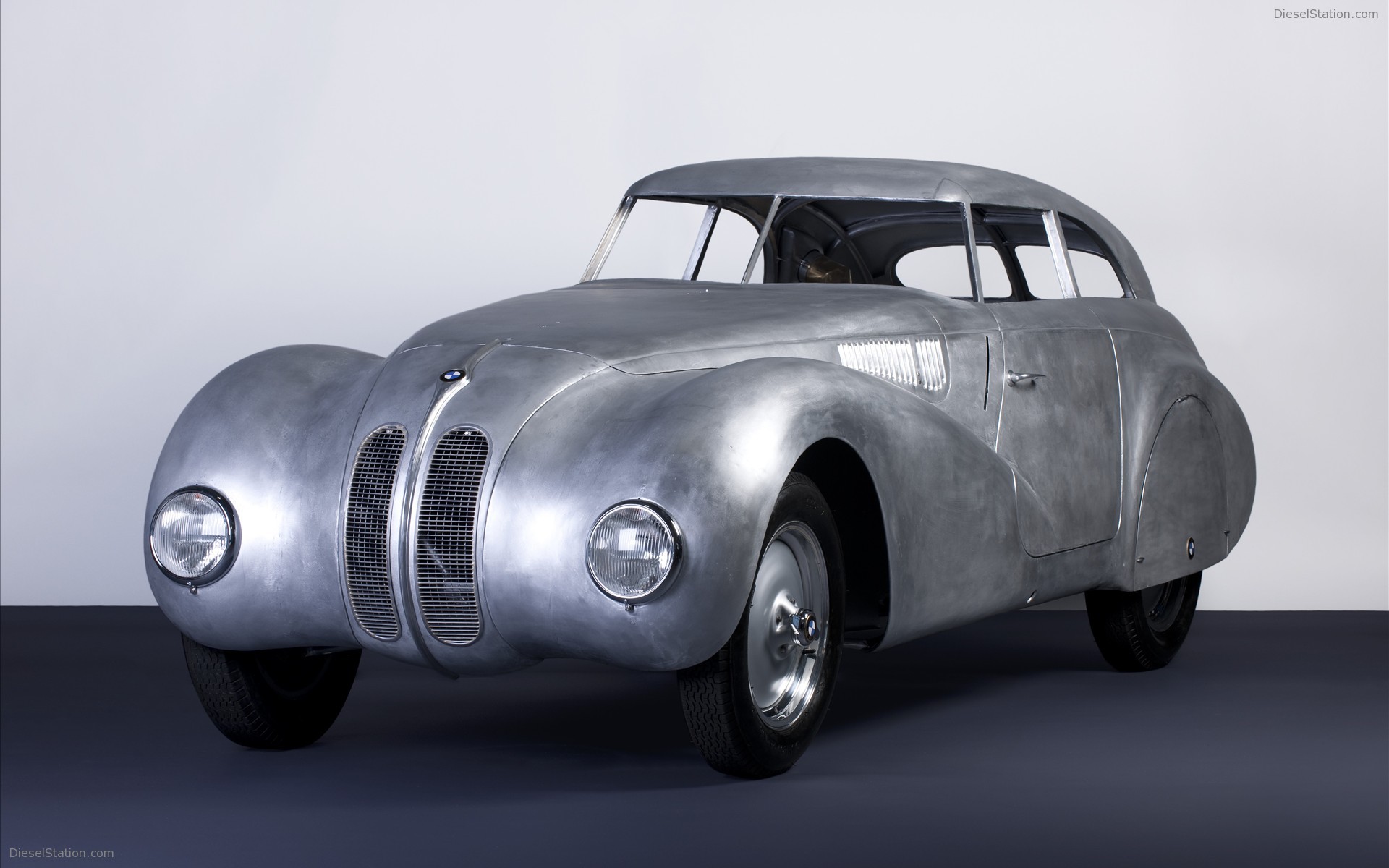 BMW 328 Kamm Coupe - 1940 Mille Miglia