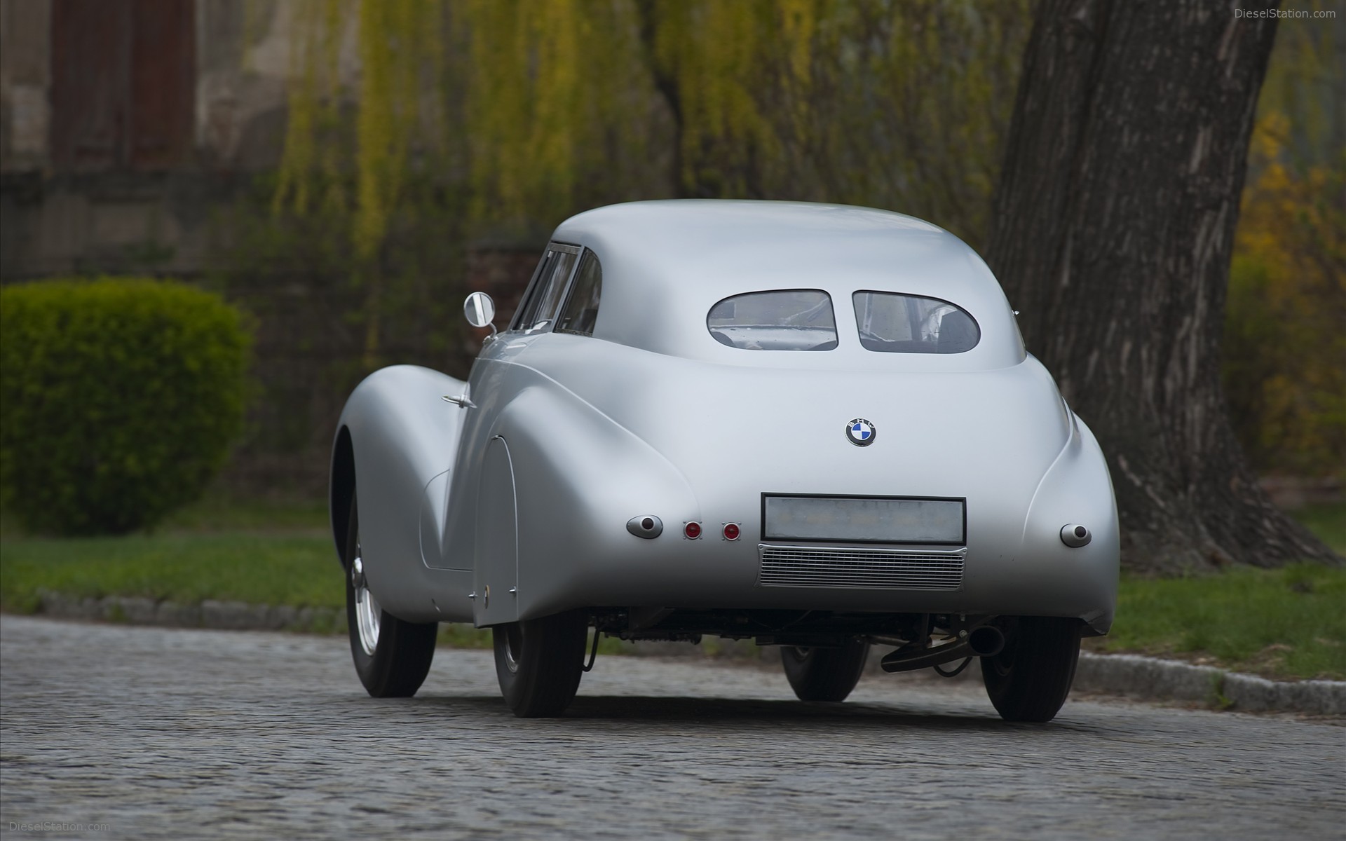 BMW 328 Kamm Coupe - 1940 Mille Miglia