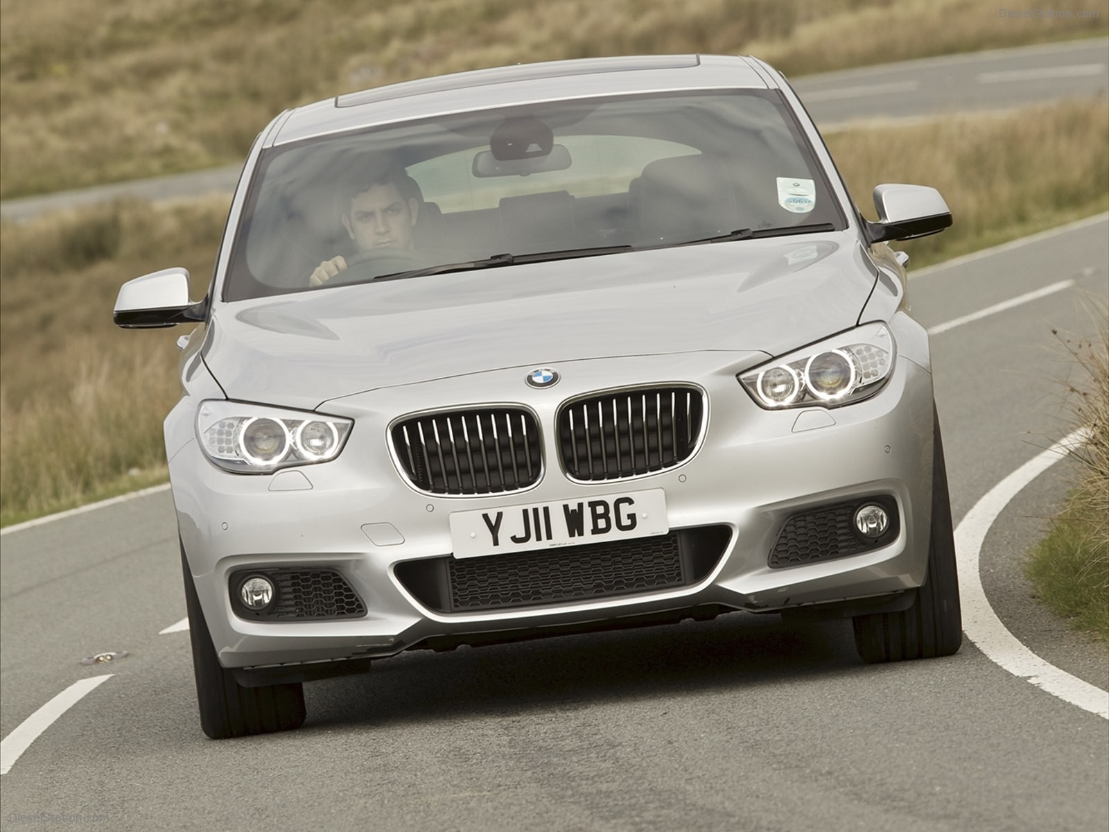 BMW 5 Series Gran Turismo M Sport 2011
