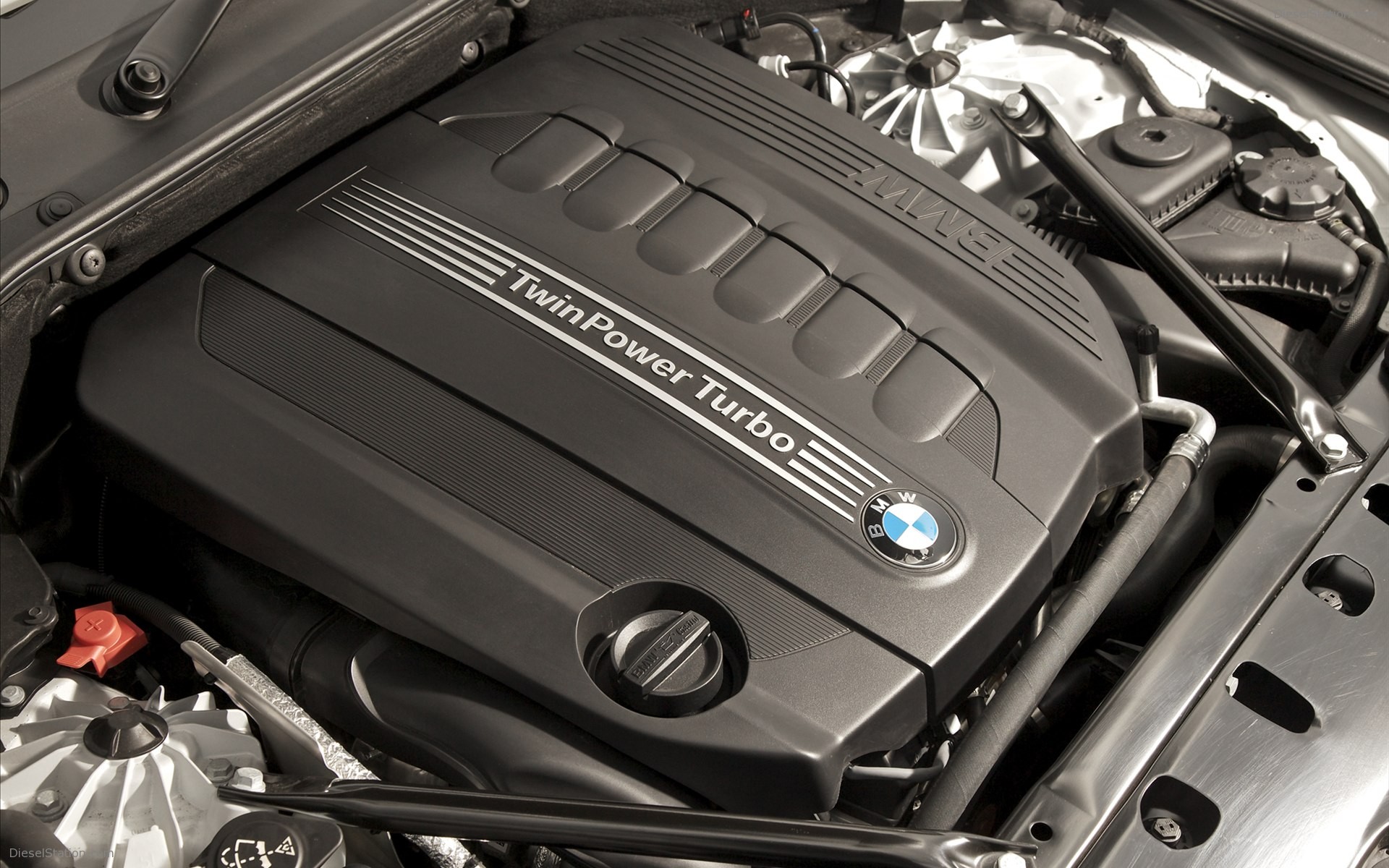 BMW 5 Series Gran Turismo M Sport 2011