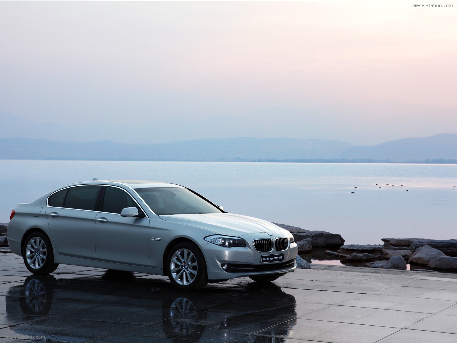 BMW 5-Series Long Wheelbase 2011