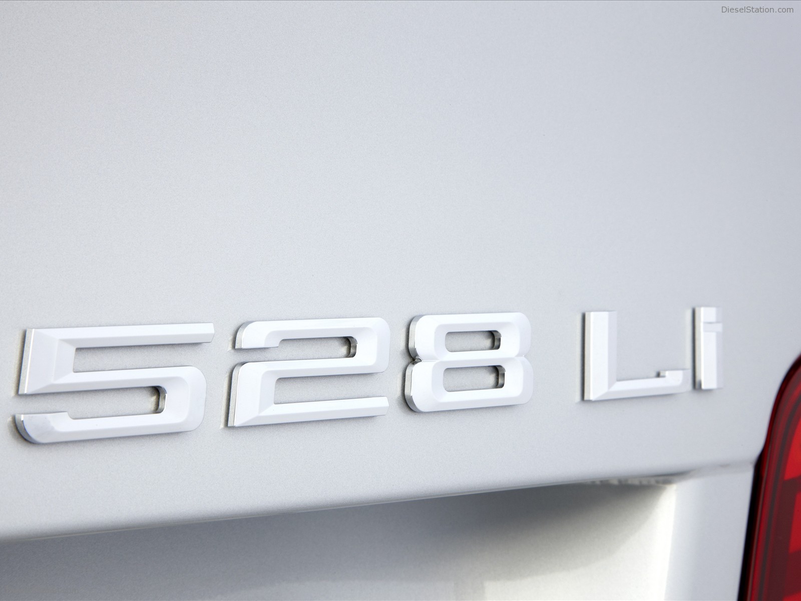 BMW 5-Series Long Wheelbase 2011