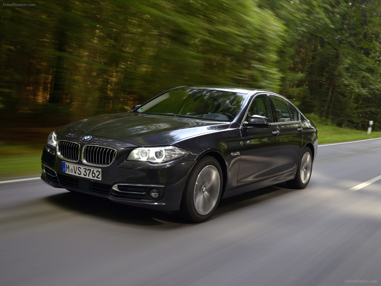 BMW 518d Sedan 2015