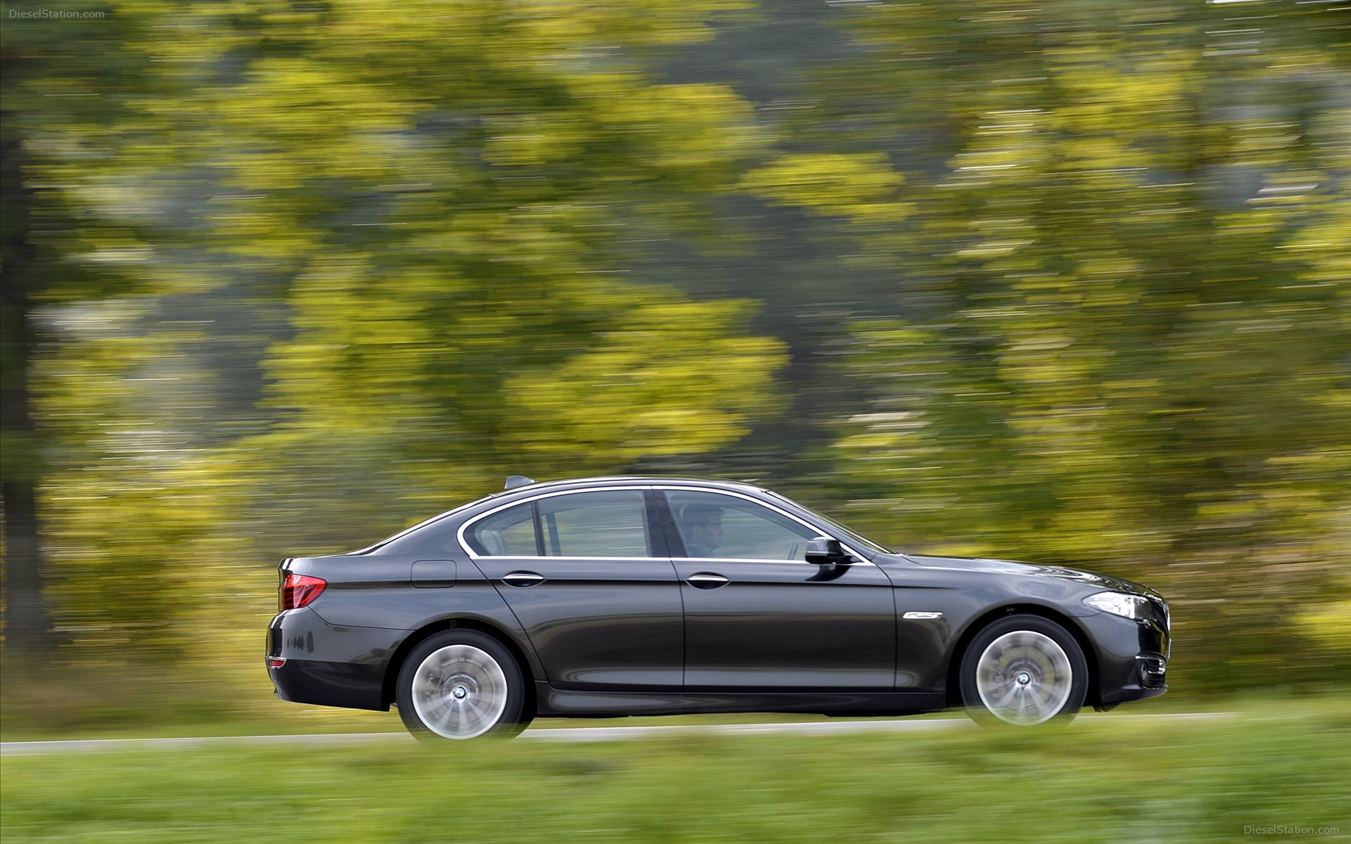 BMW 518d Sedan 2015