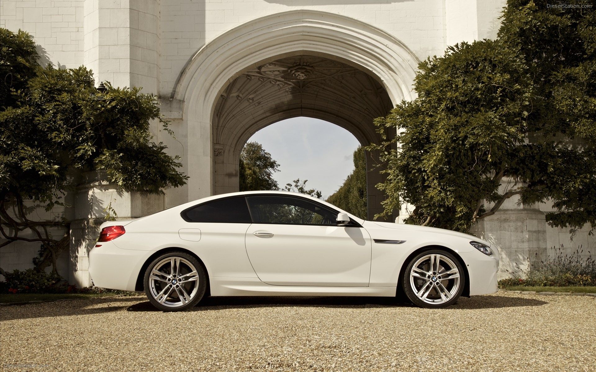 BMW 6 Series Coupe 2012