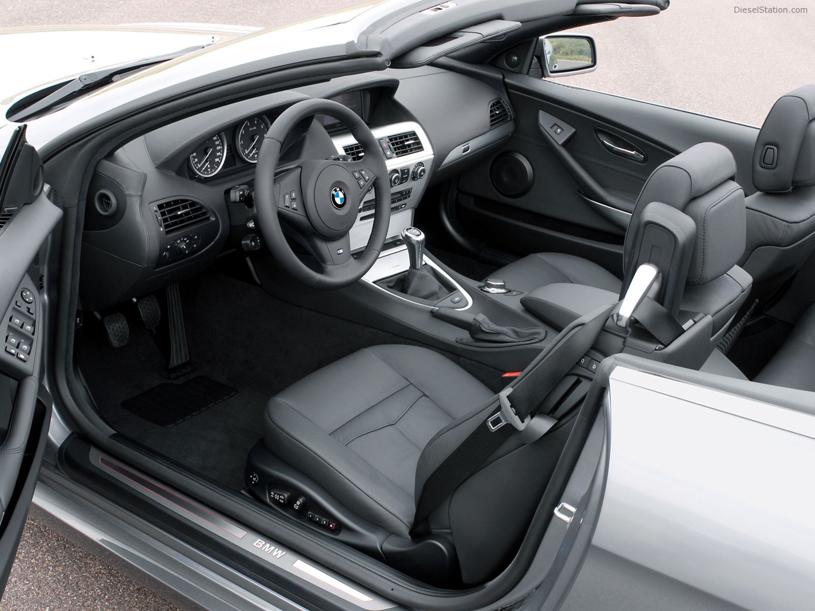 2008 BMW 6 Series Coupe and Convertible Wallpapers 2008 BMW 6 Series Coupe and Convertible Wallpapers