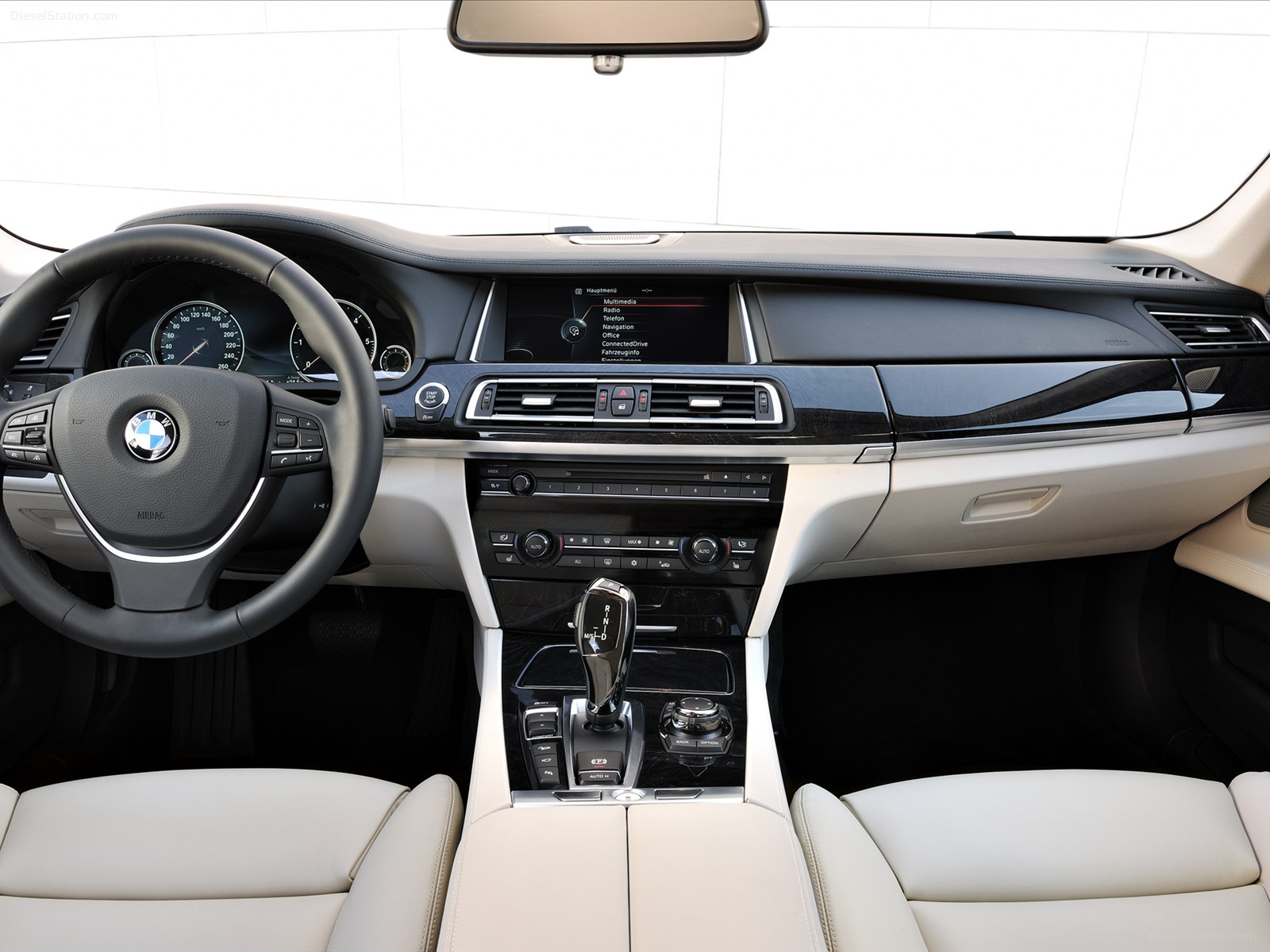 BMW 7 Series 2013